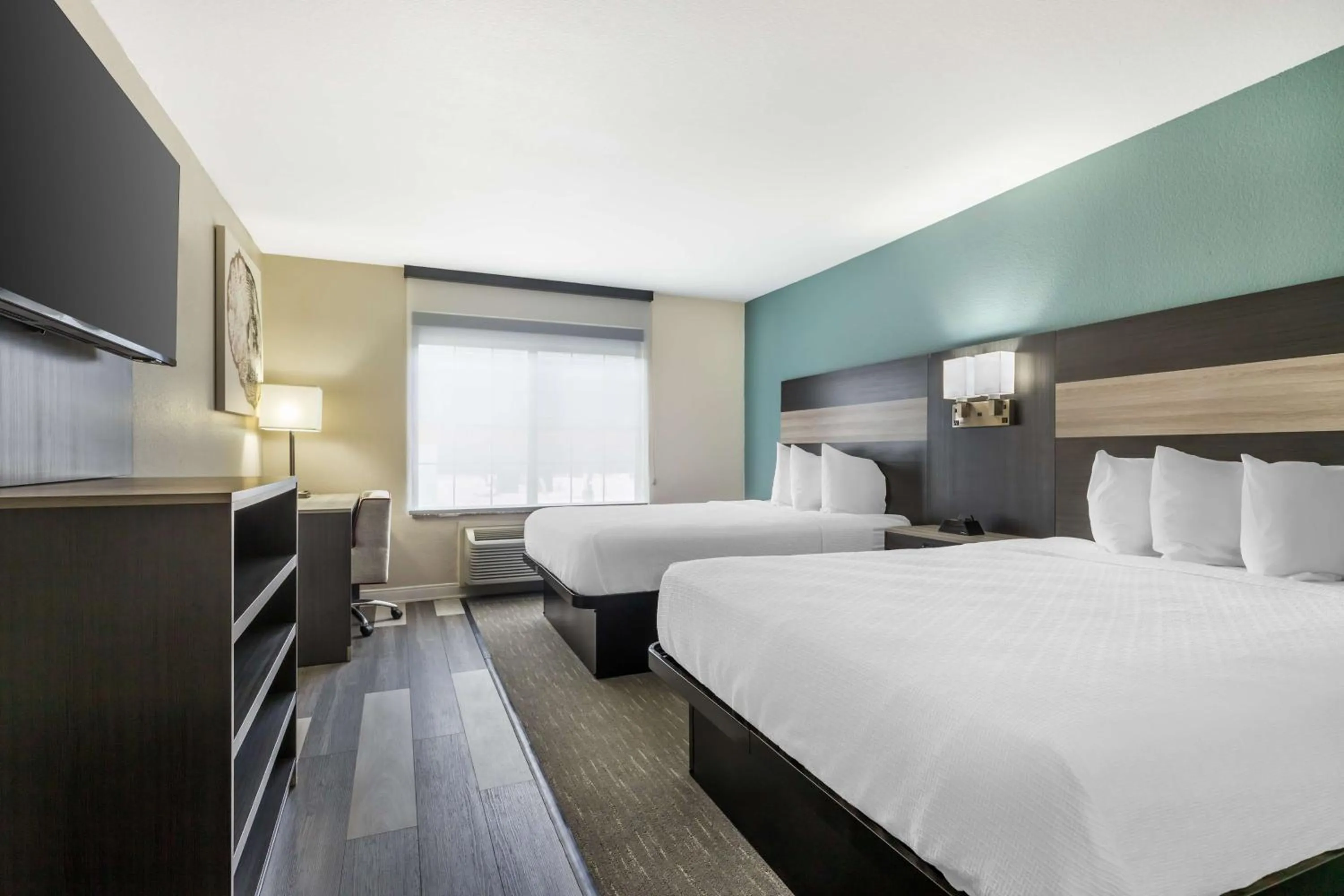 Queen Suite with Two Queen Beds and Sofa Bed - Non-Smoking in Best Western Prime Inn & Suites