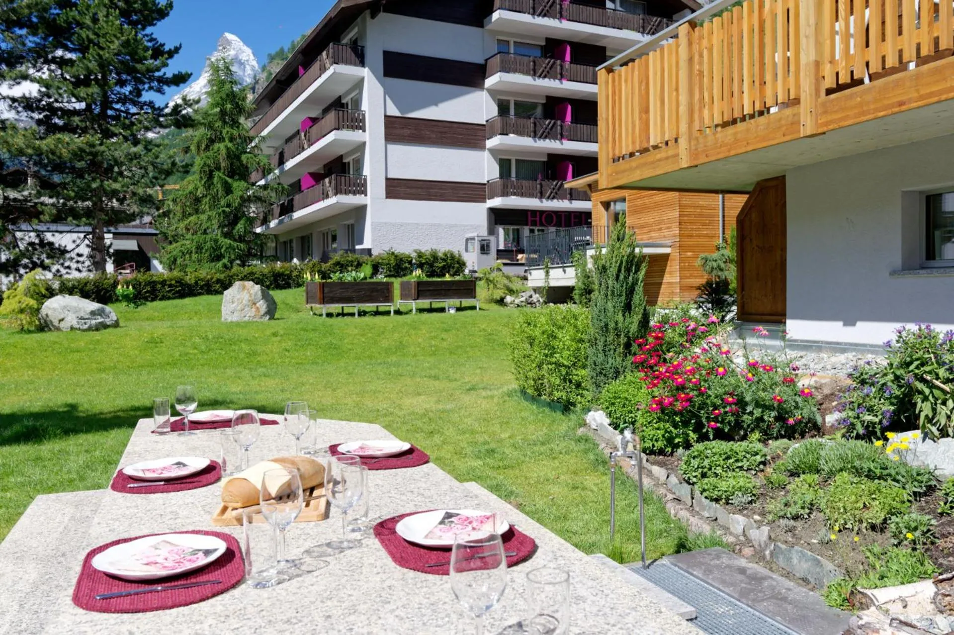 Garden in Naco Aparthotel by Arca Spa