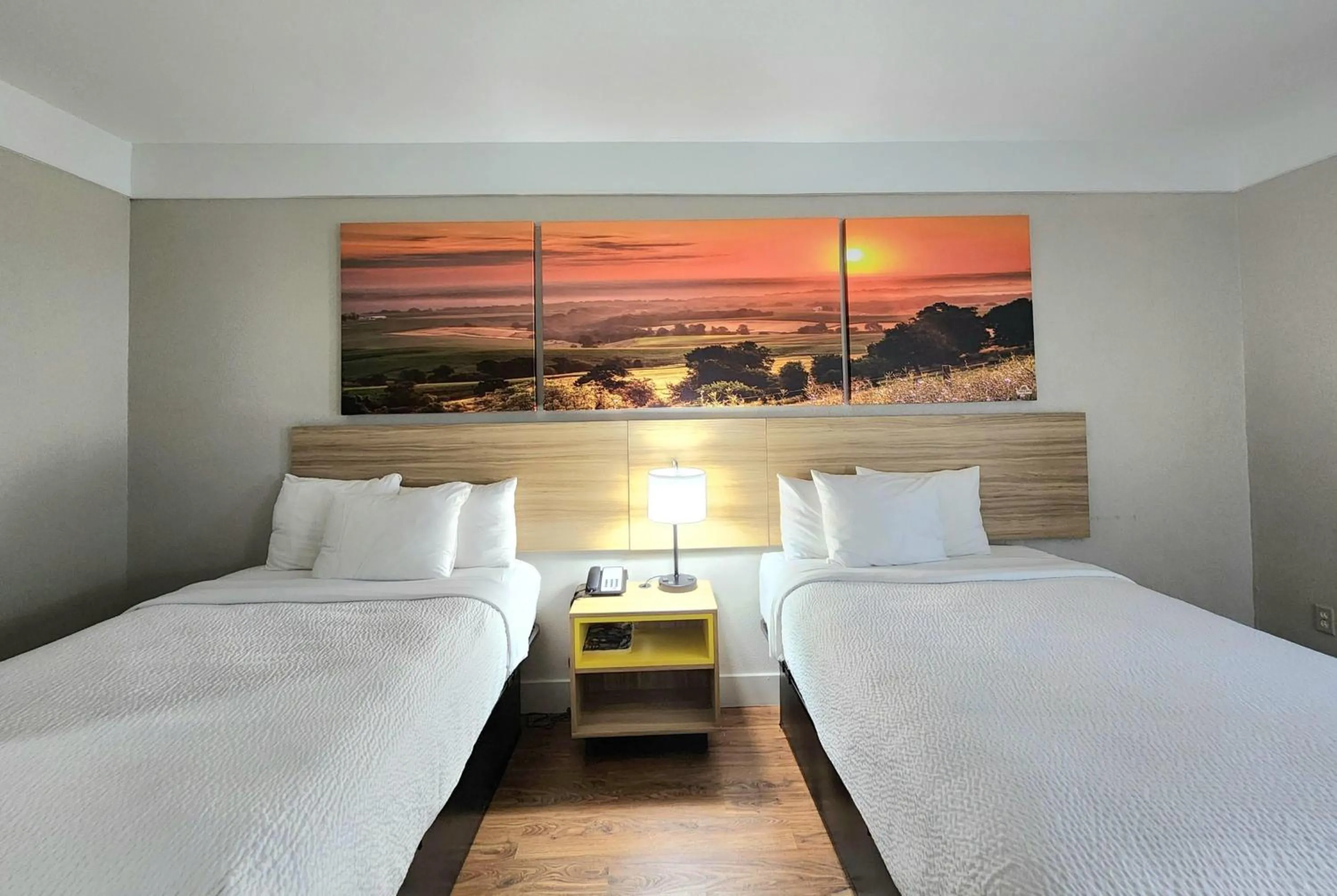 Photo of the whole room, Bed in Days Inn by Wyndham Denham Springs-Baton Rouge East