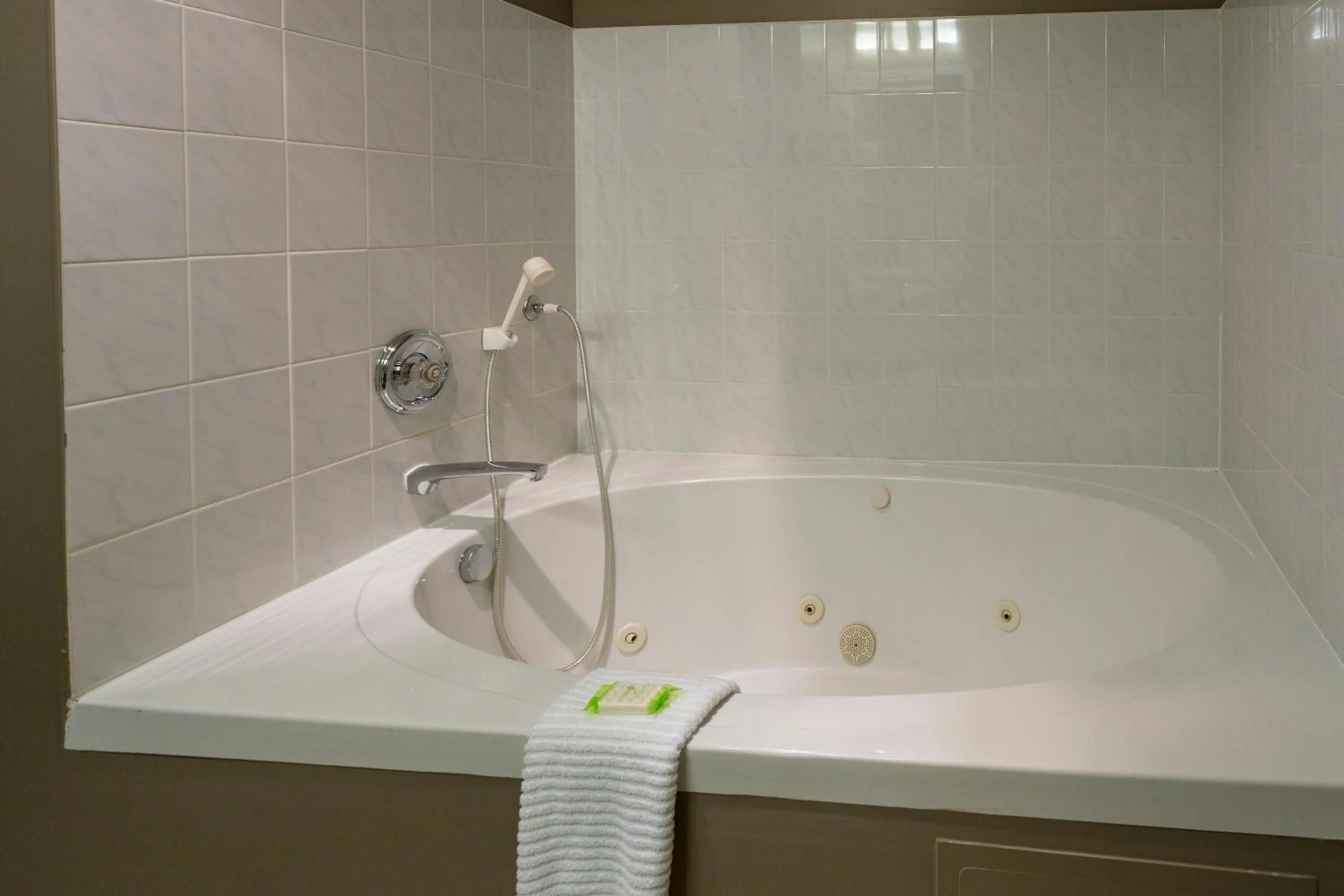 Bathroom in Sherwood Inn