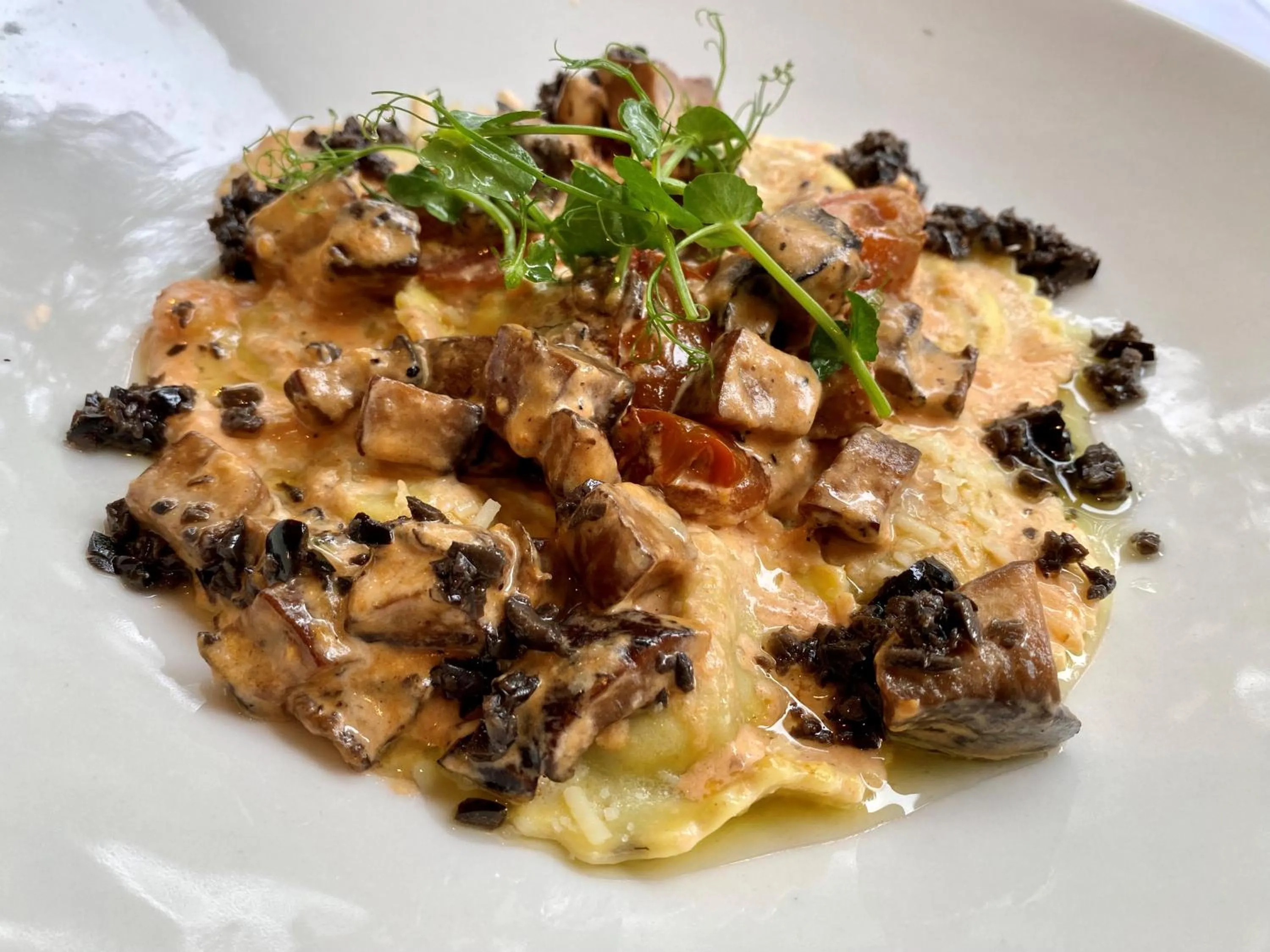 Food close-up in Sherwood Inn