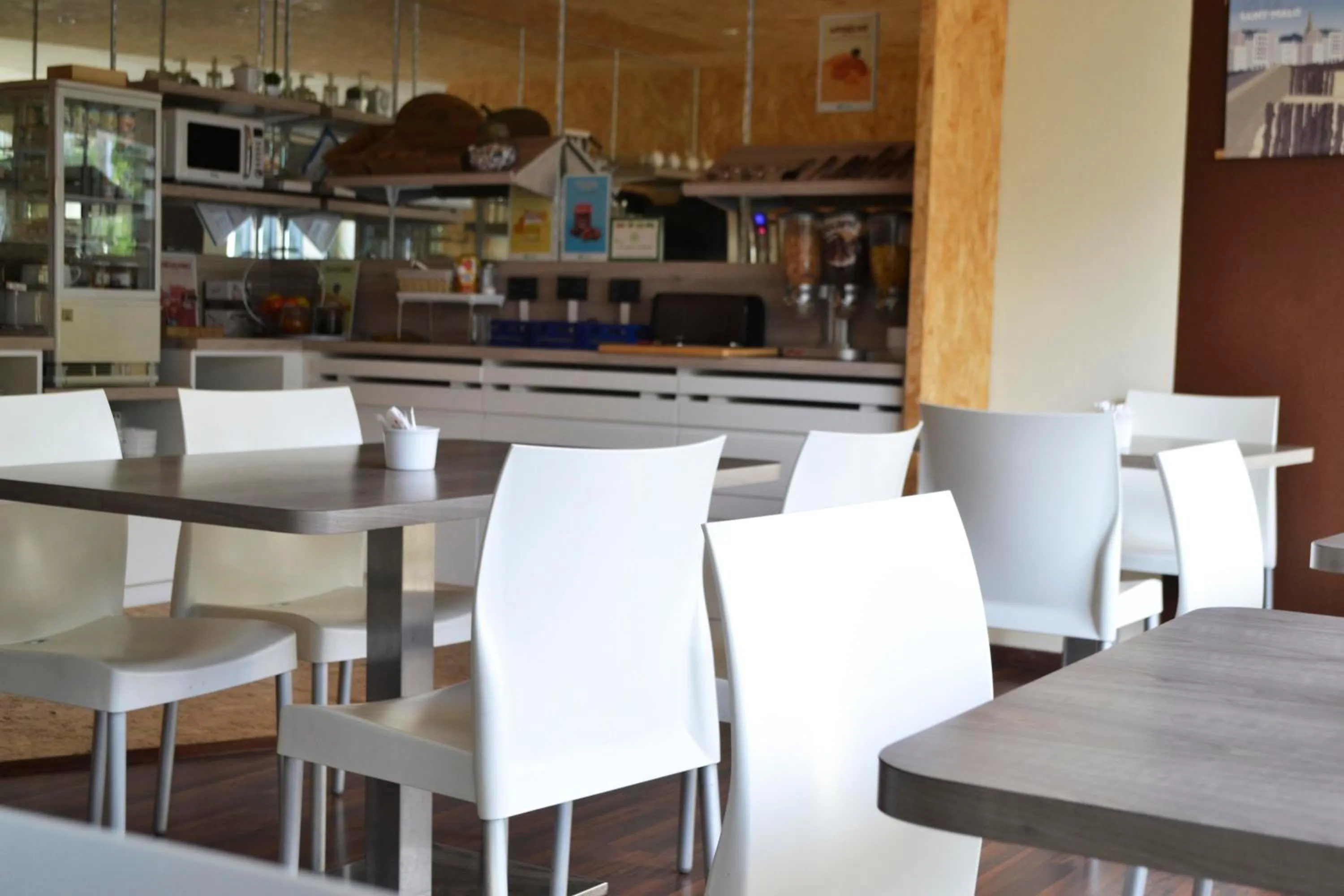 Brit Hotel Le Surcouf