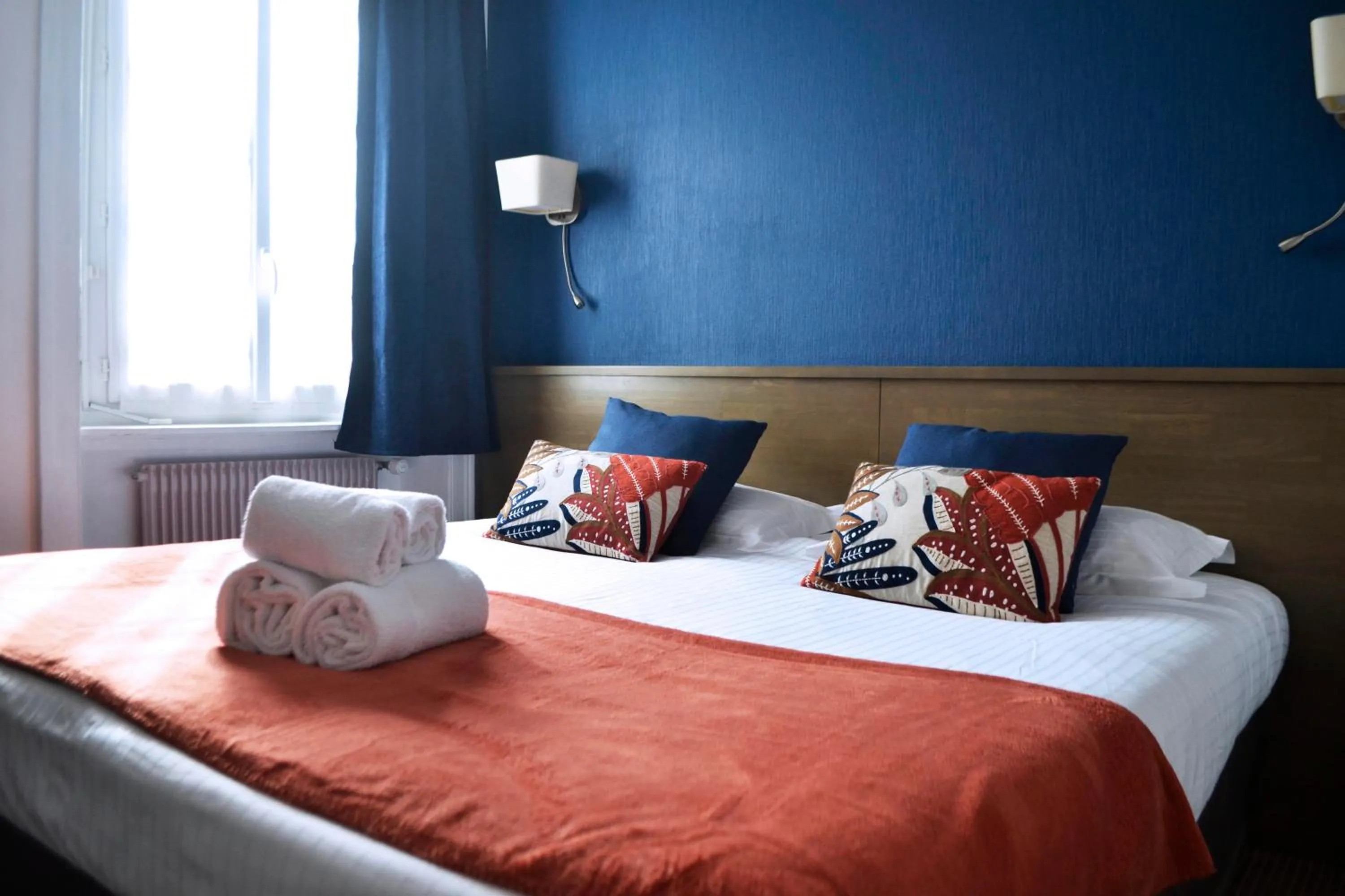 Bed in Brit Hotel Le Surcouf