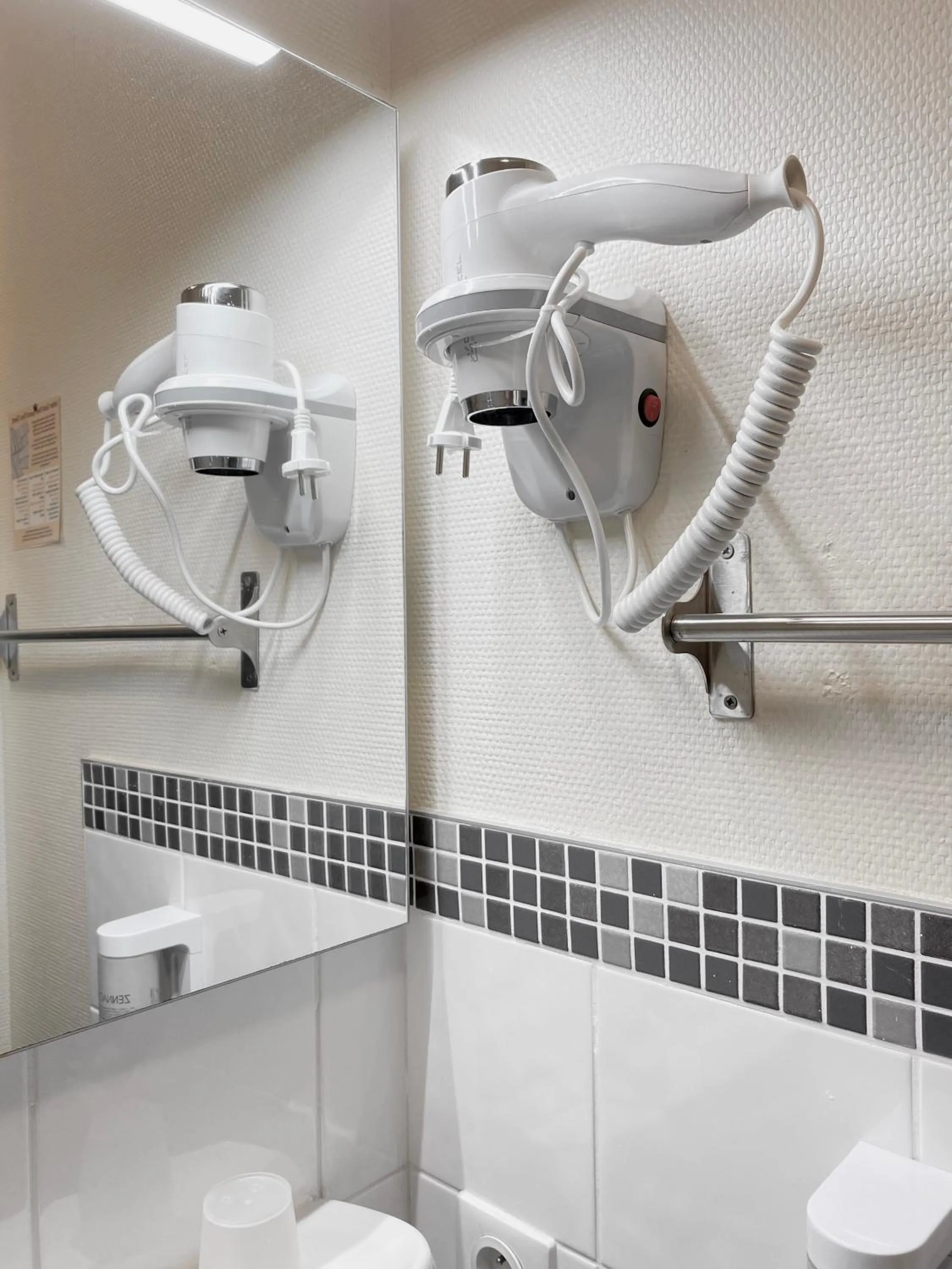 Brit Hotel Le Surcouf