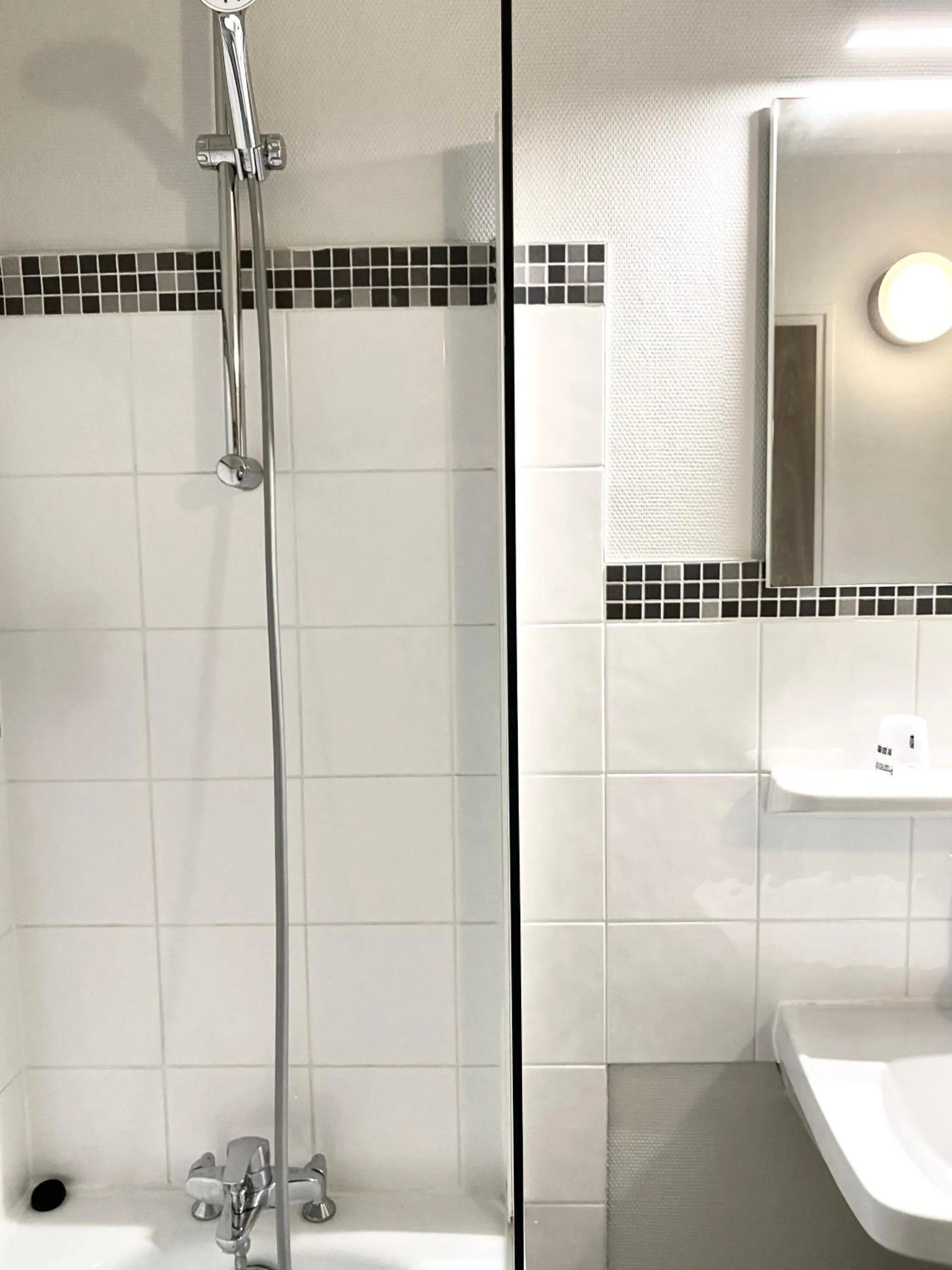 Brit Hotel Le Surcouf