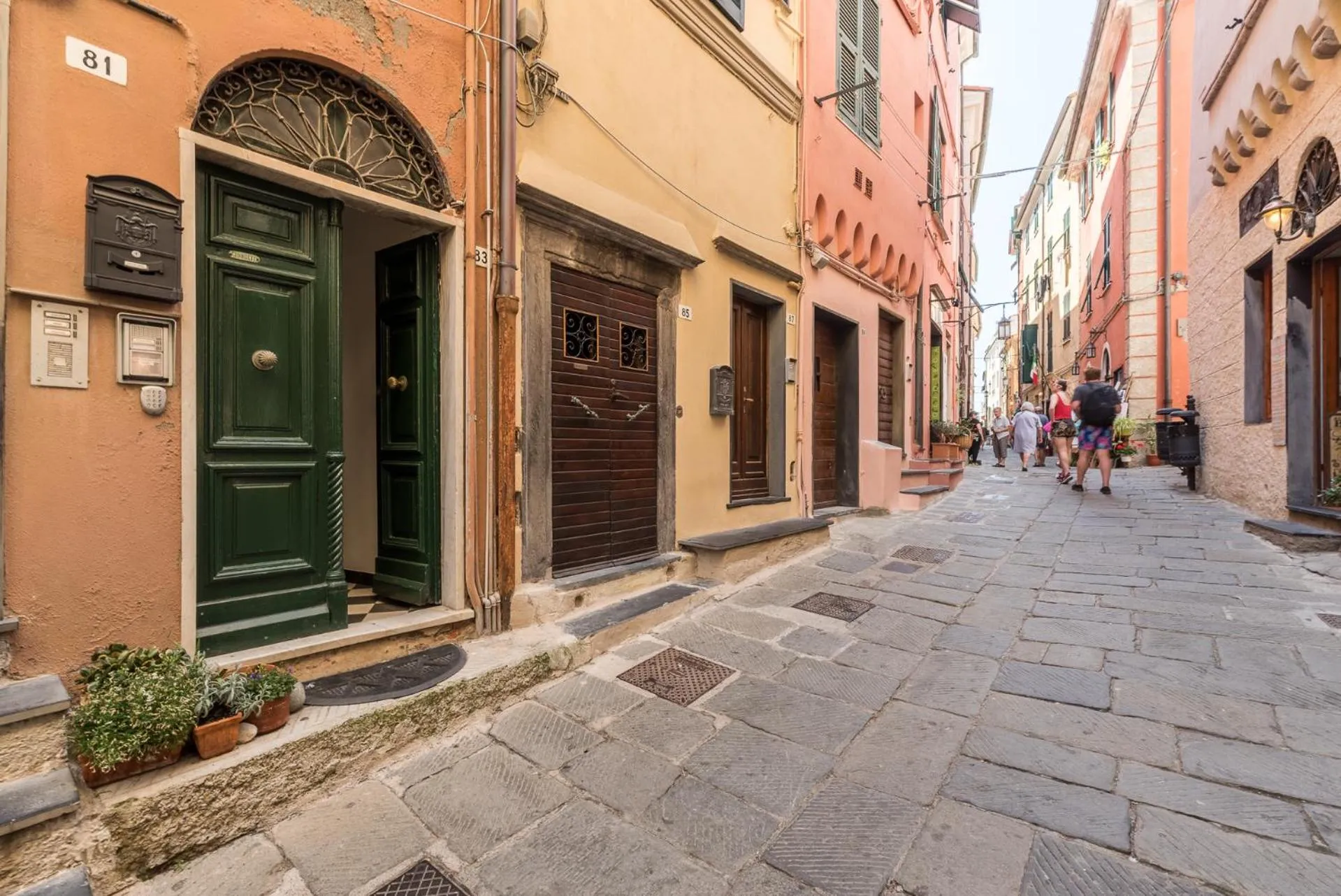 Facade/entrance in Casa Giorgetti