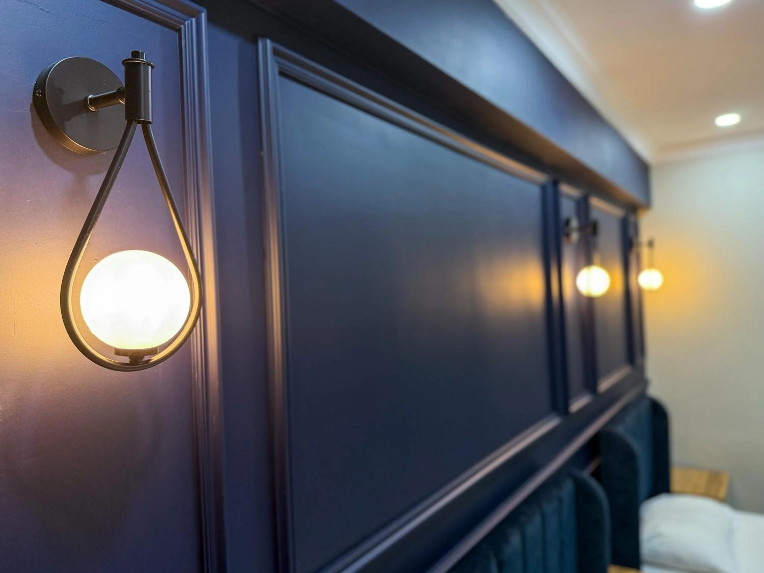 Bed in The Reina Hotel