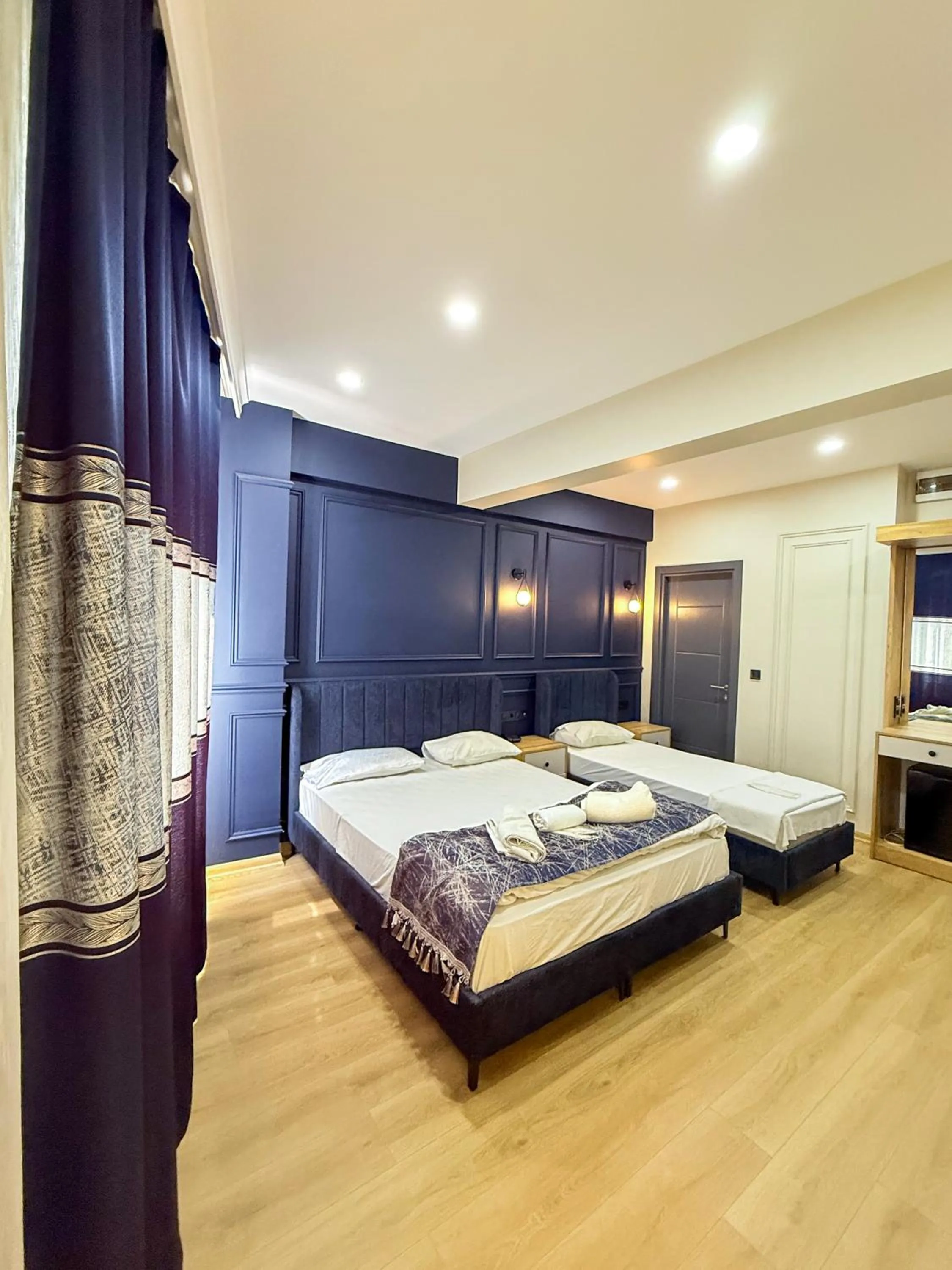 Bed in The Reina Hotel