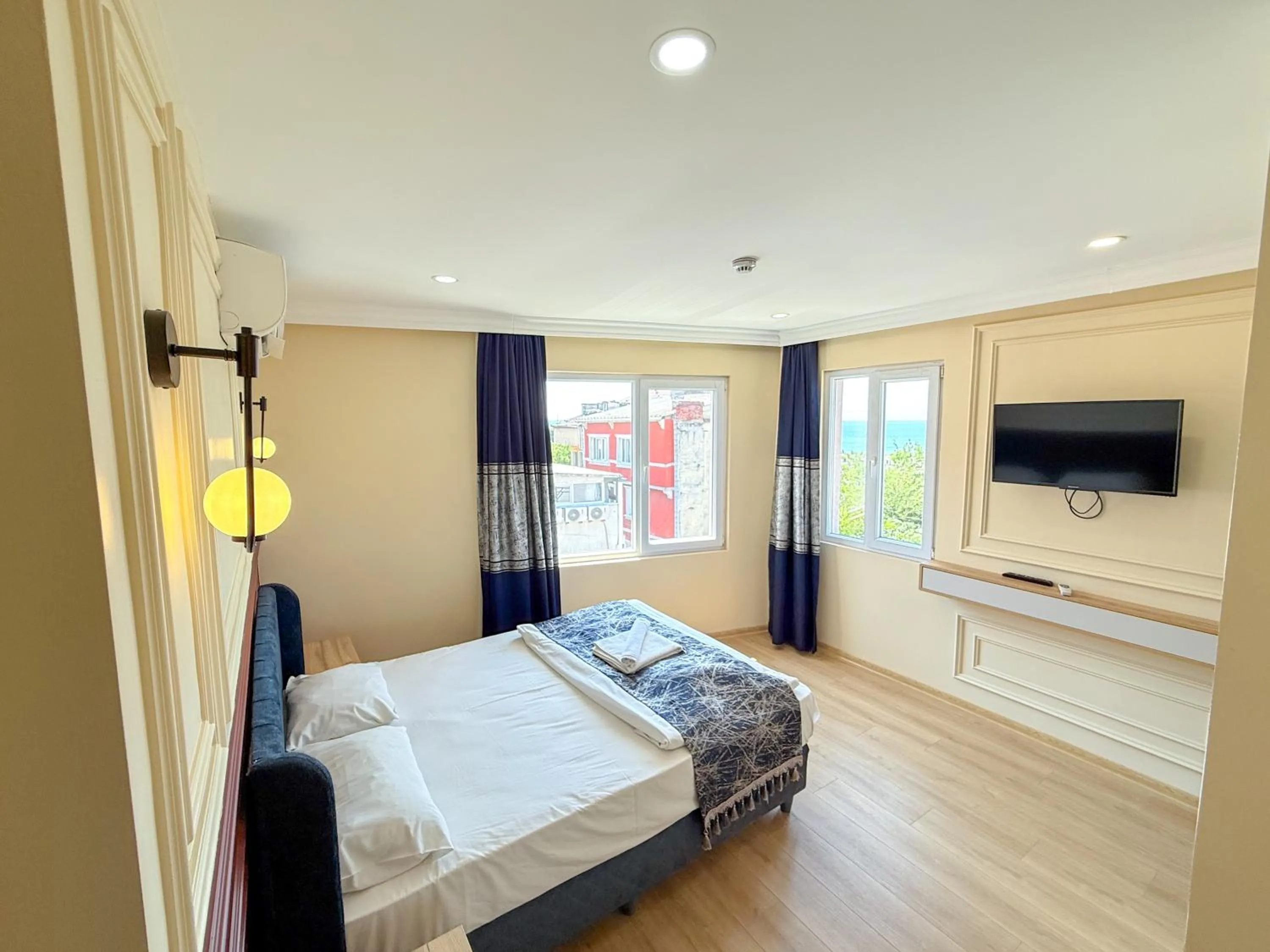 Bed in The Reina Hotel