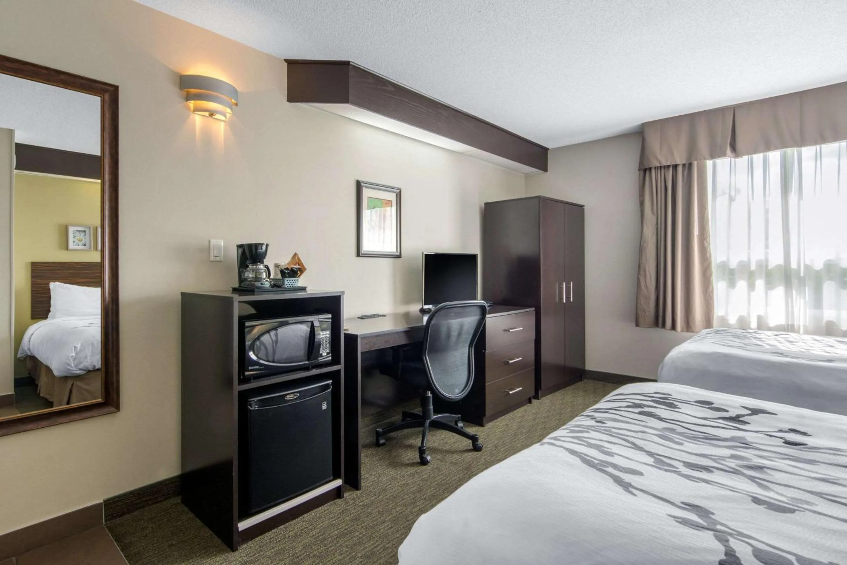 Photo of the whole room, Bed in Sleep Inn