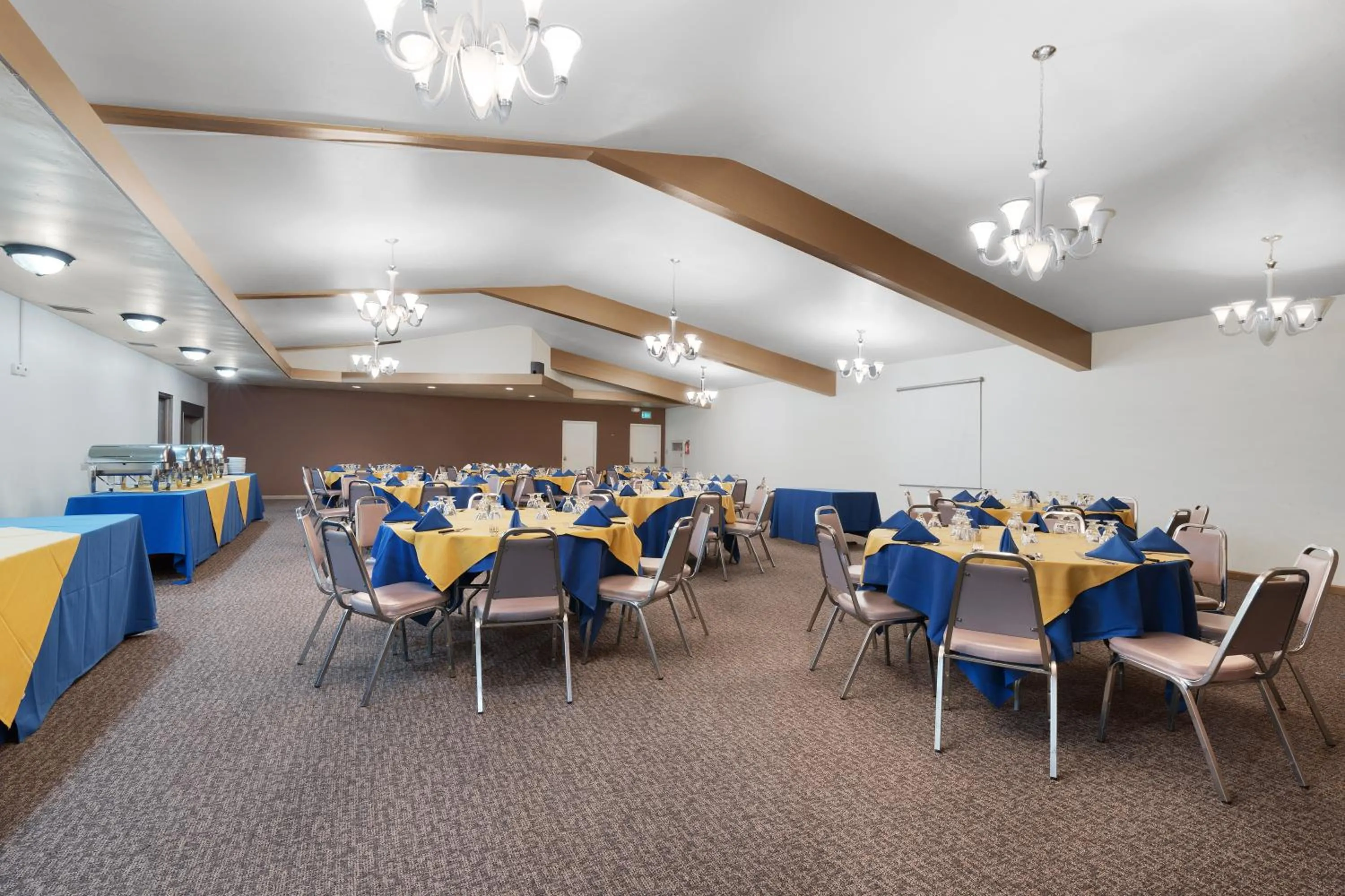 Restaurant/Places to Eat in Ramada by Wyndham Holtville