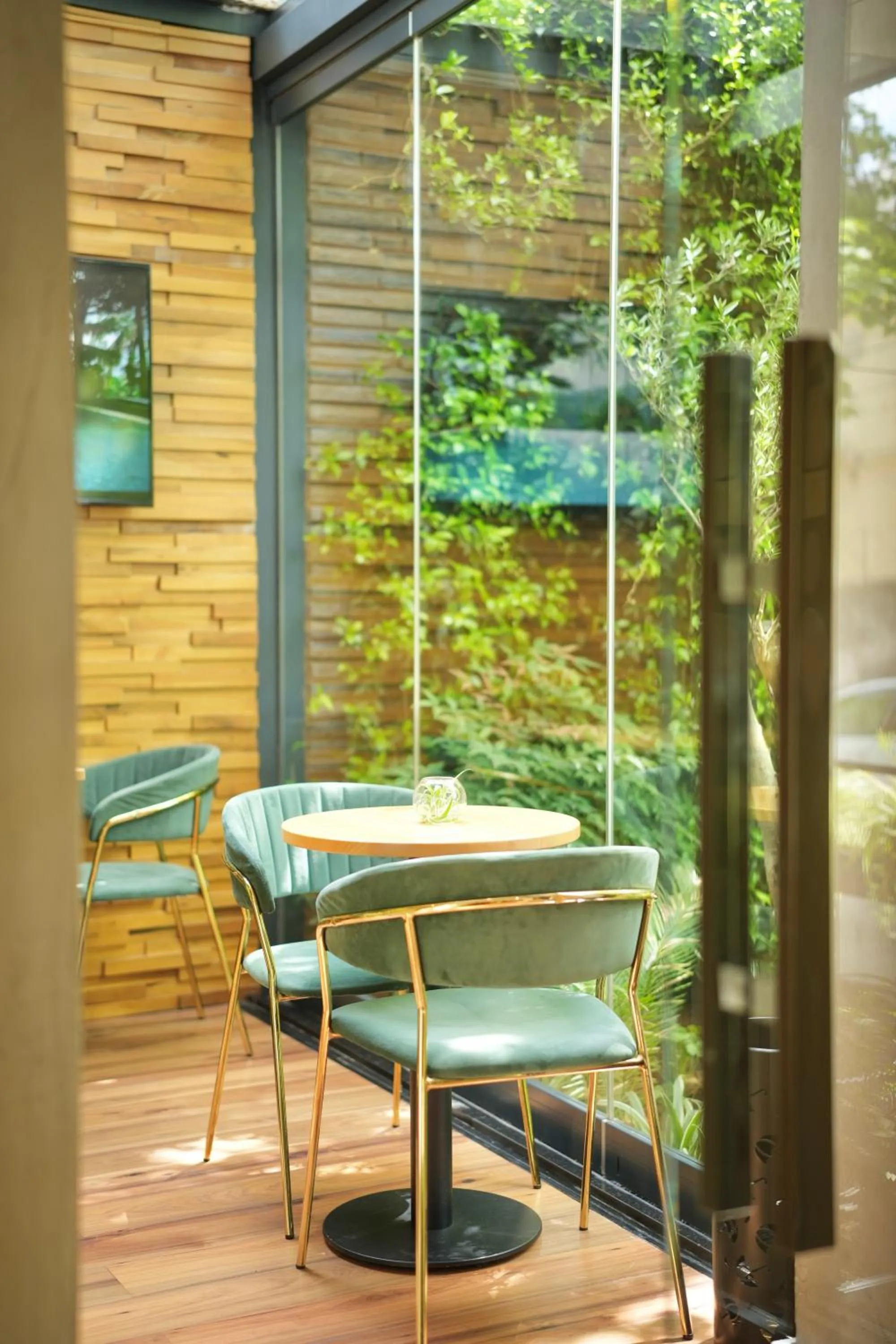 Facade/entrance in La Suite Boutique Hotel