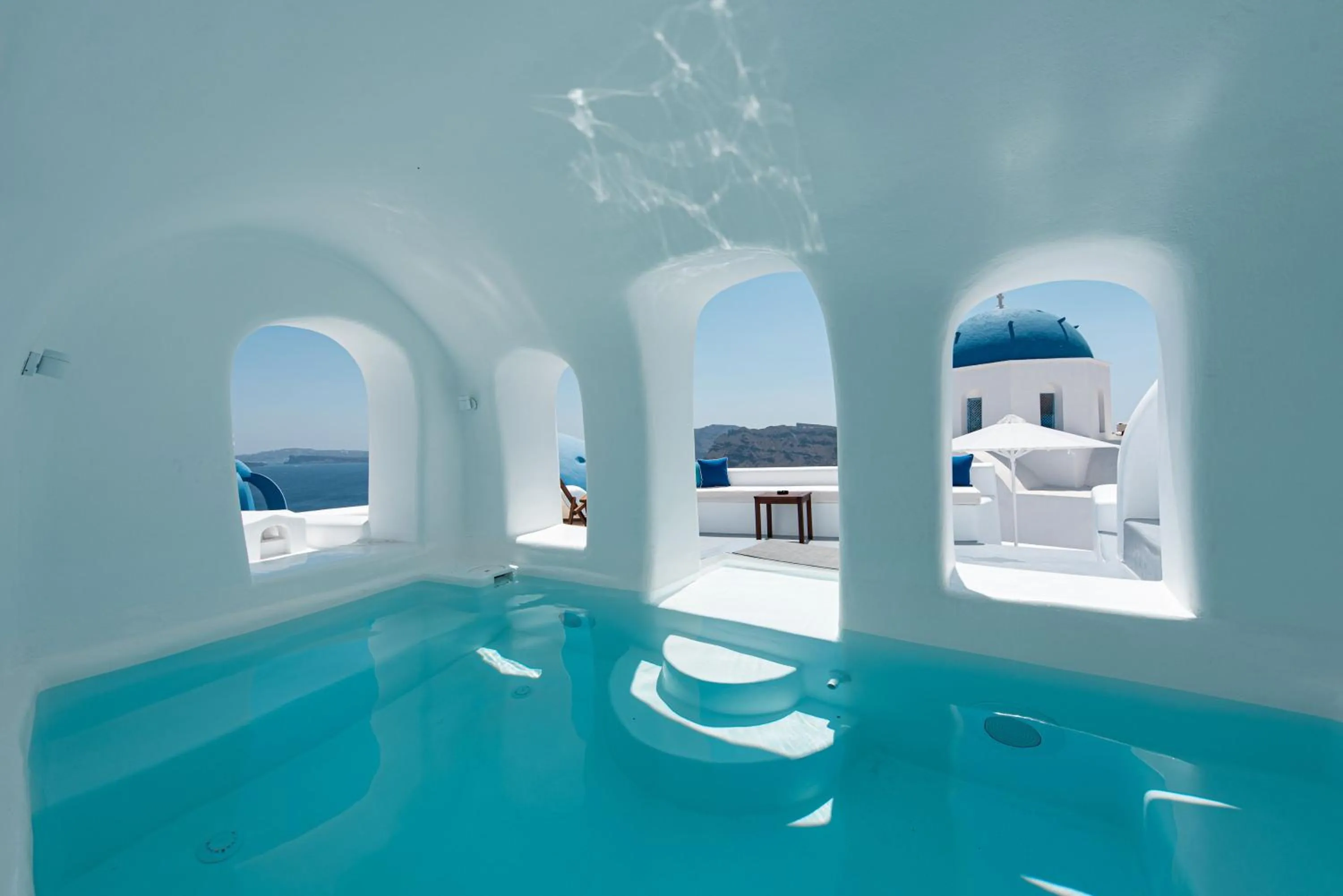 Swimming pool in Oia Spirit Boutique Residences