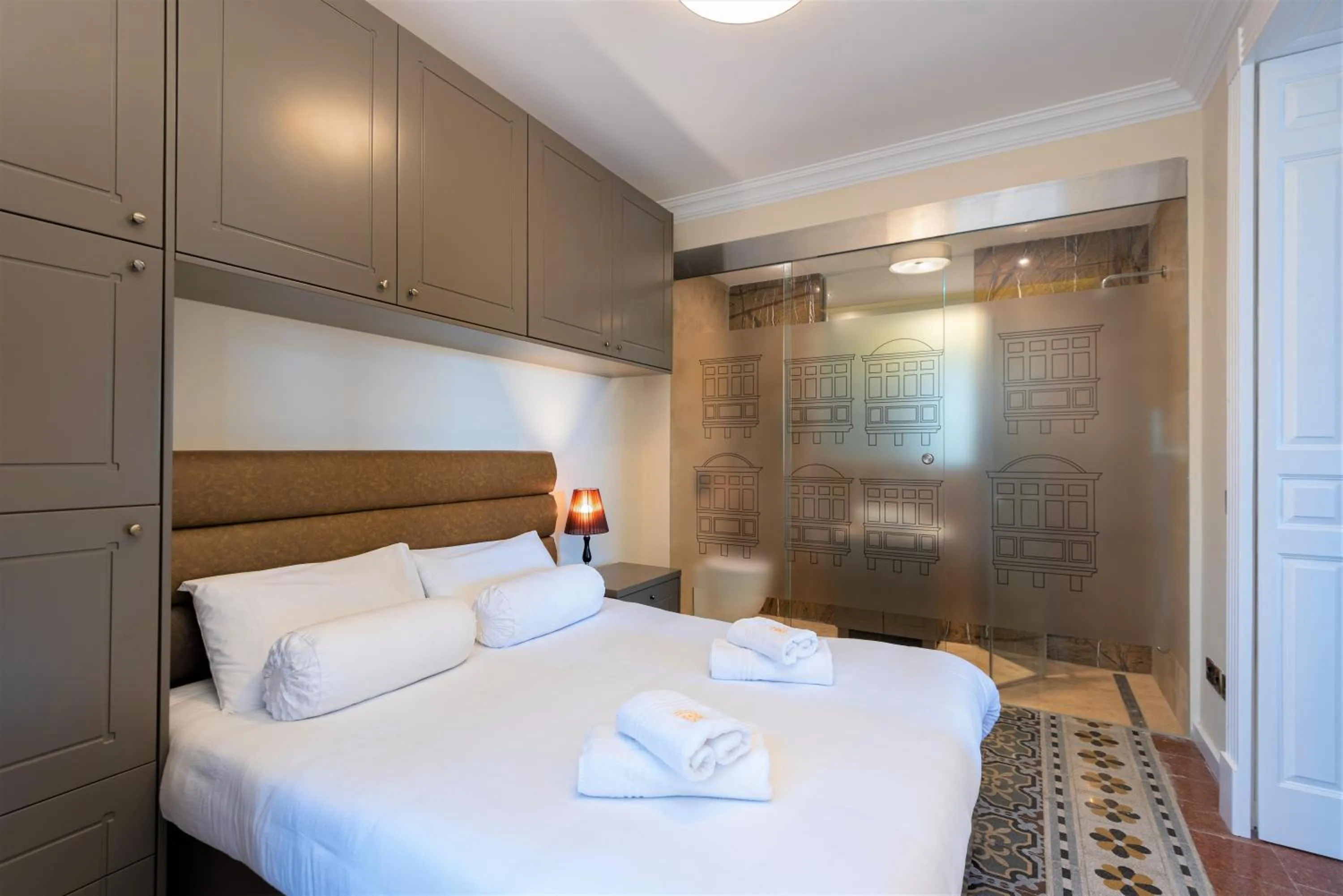 Bedroom, Bed in Independence MALTA APARTMENTS