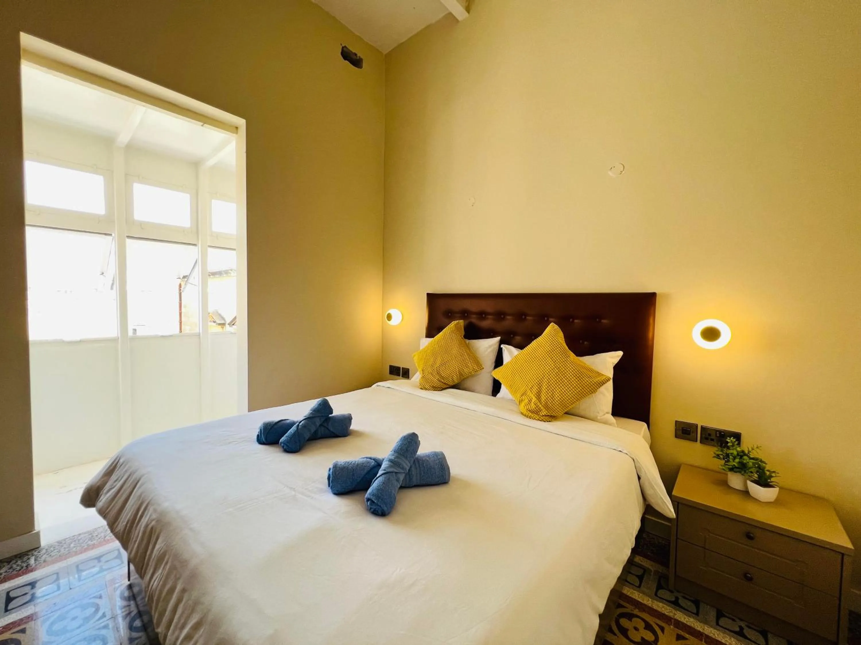 Bed in Independence MALTA APARTMENTS