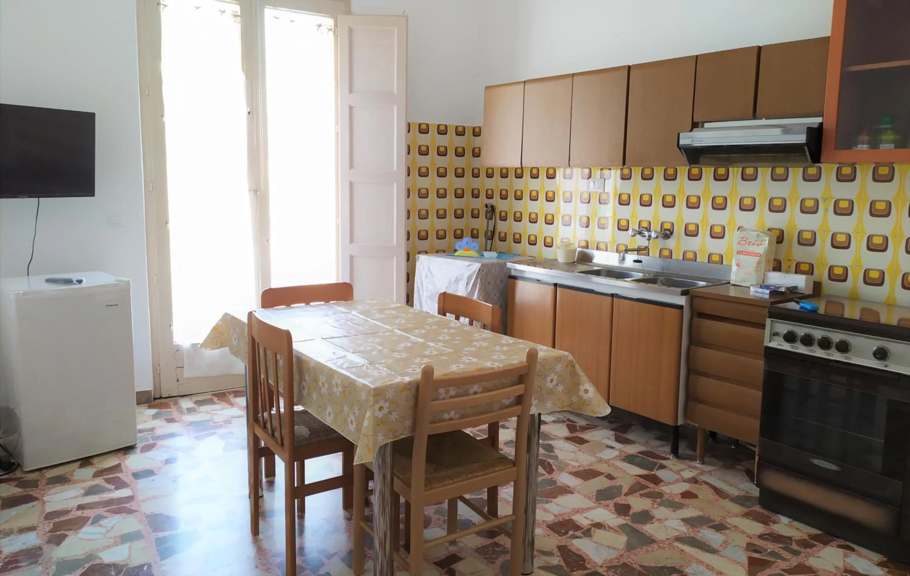 Kitchen or kitchenette in B&B Casa Valentina a Linguaglossa
