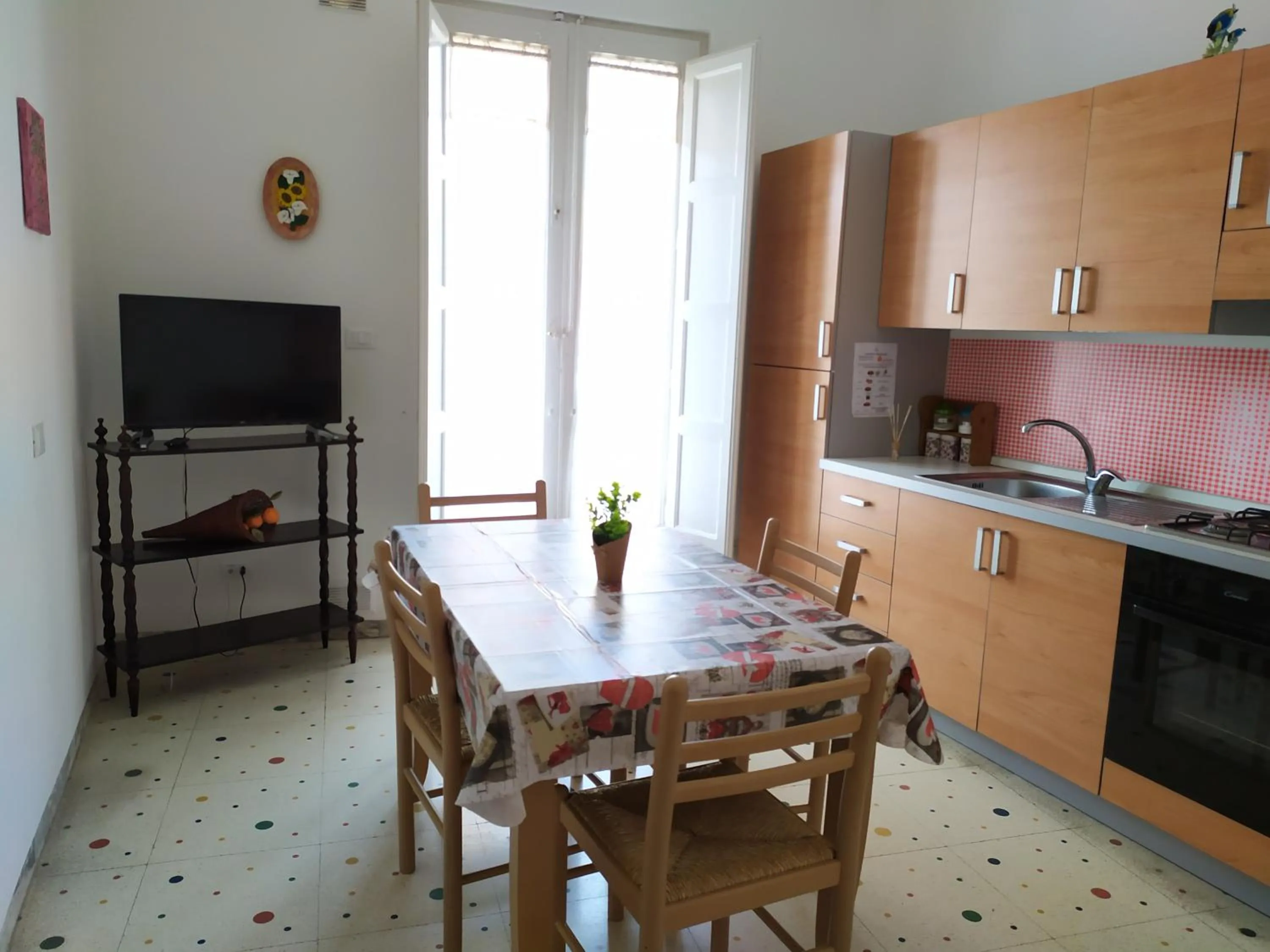 Communal lounge/ TV room in B&B Casa Valentina a Linguaglossa