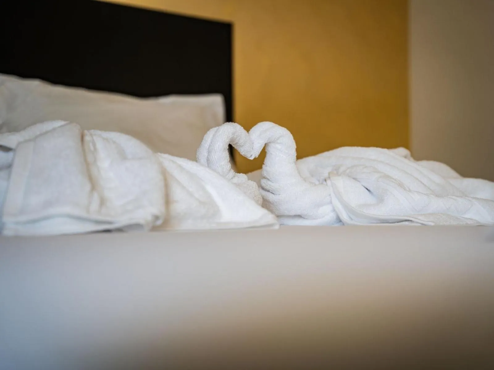 towels, Bed in Complex Vraja Mării Costinești