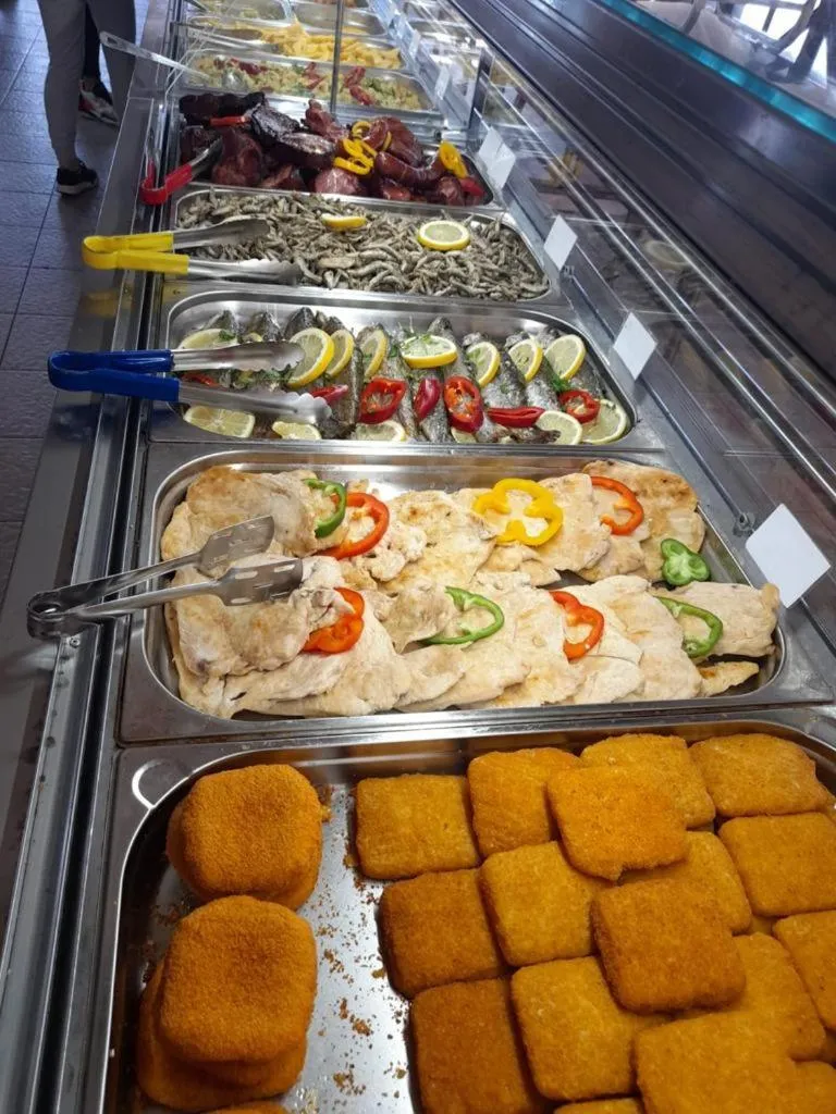 Restaurant/places to eat in Complex Vraja Mării Costinești