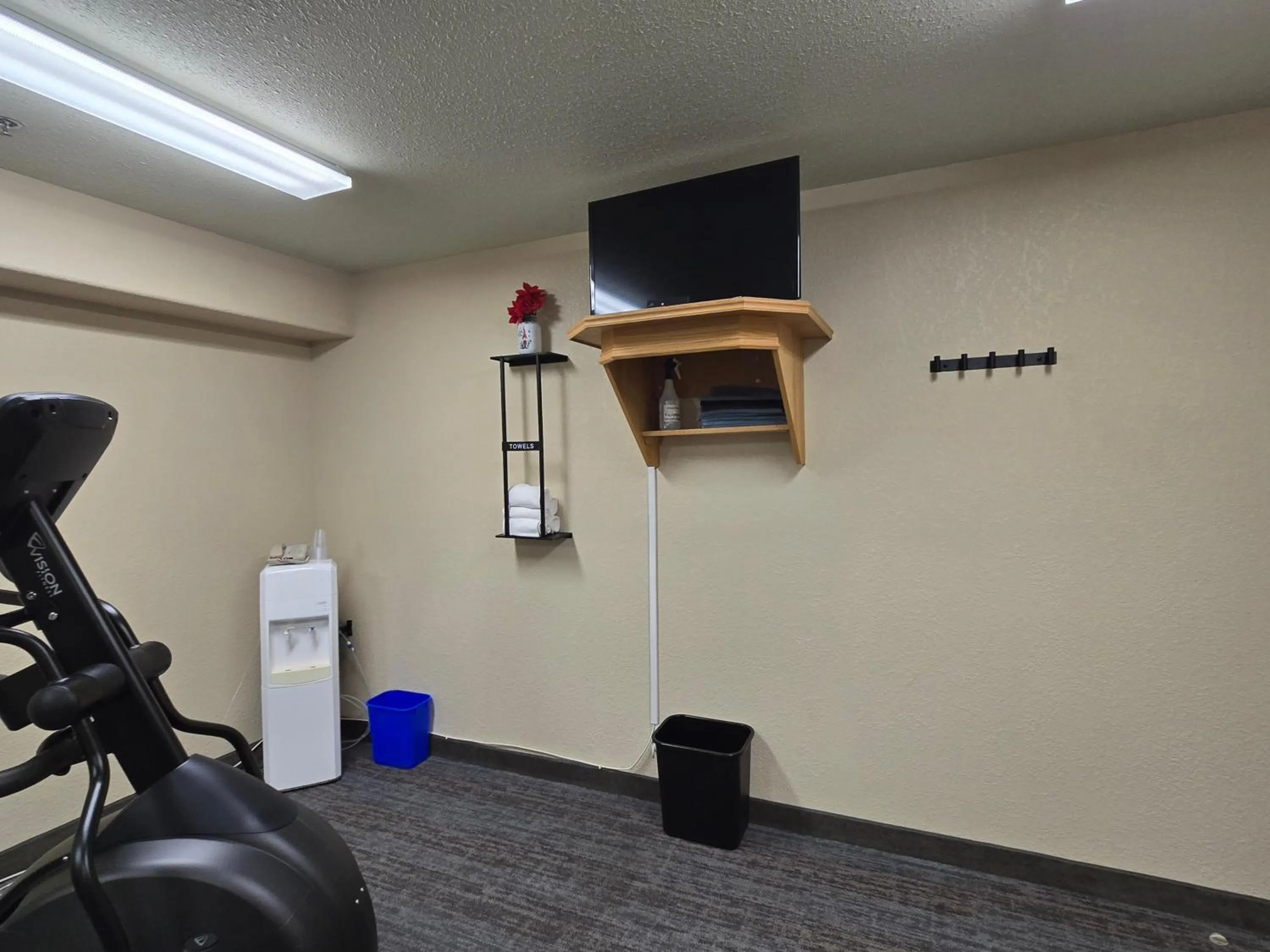 Fitness centre/facilities in Super 8 by Wyndham Swan River MB