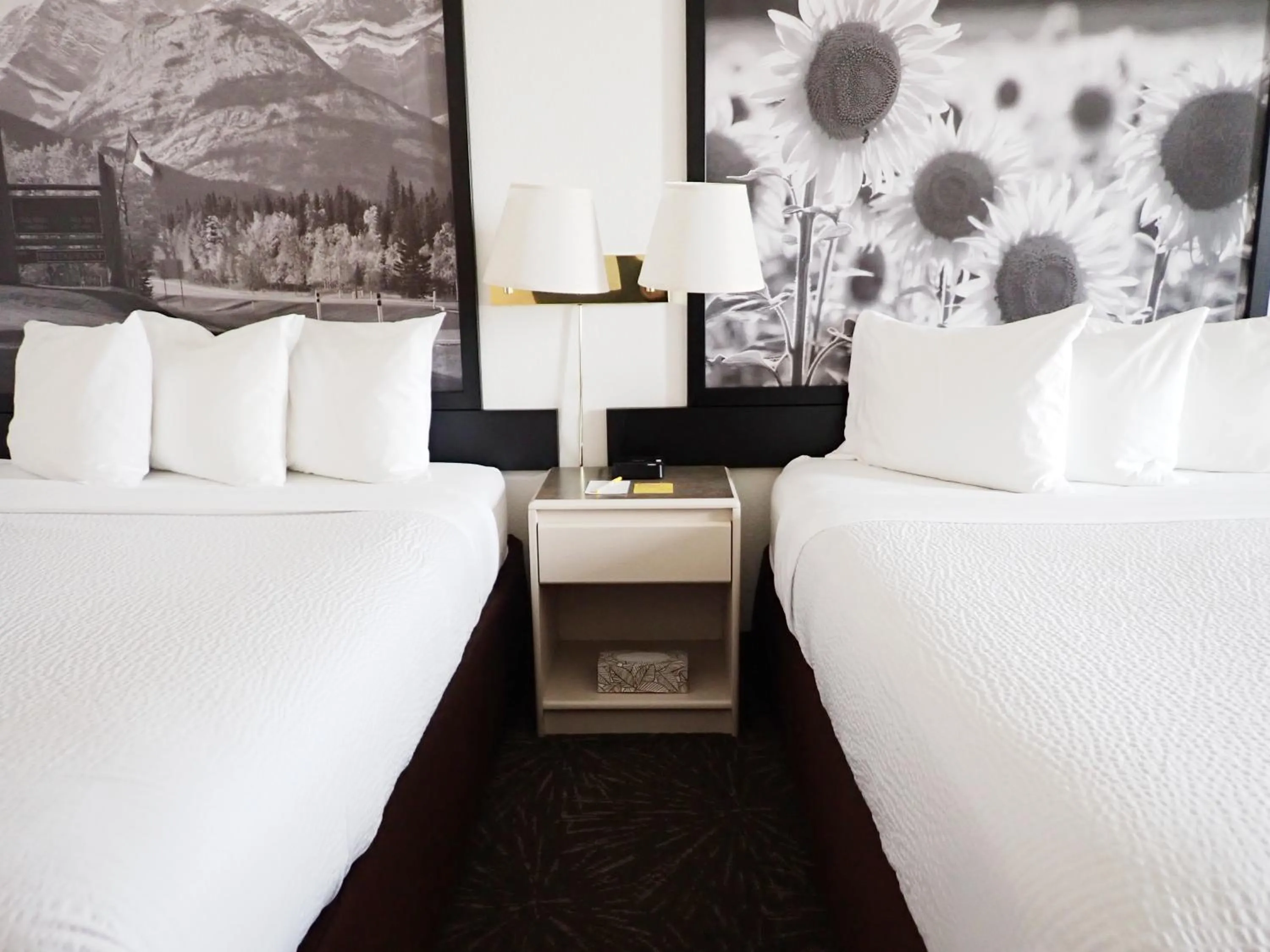 Bed in Days Inn by Wyndham Taber