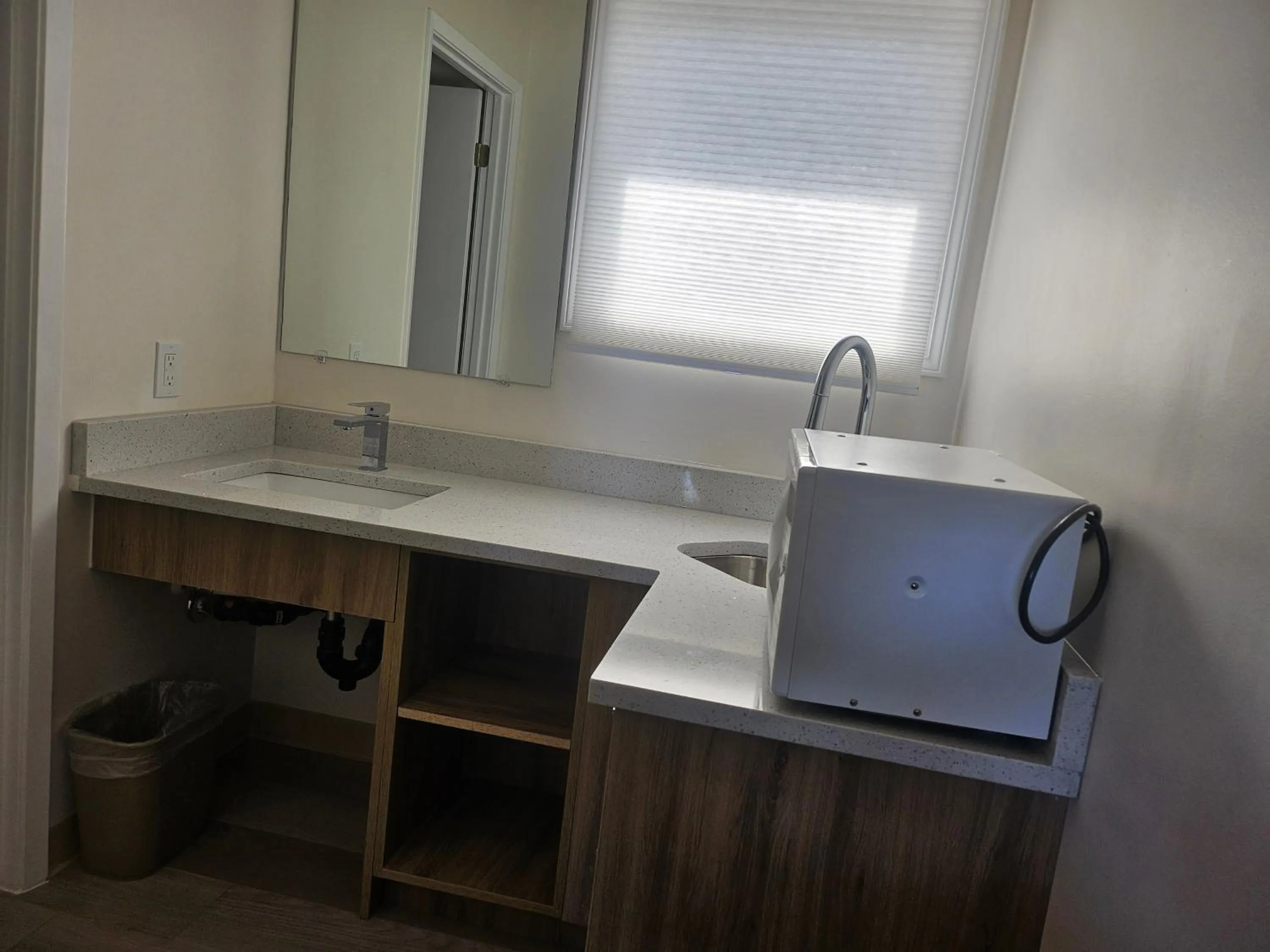 Bedroom in Tara Vista Inn