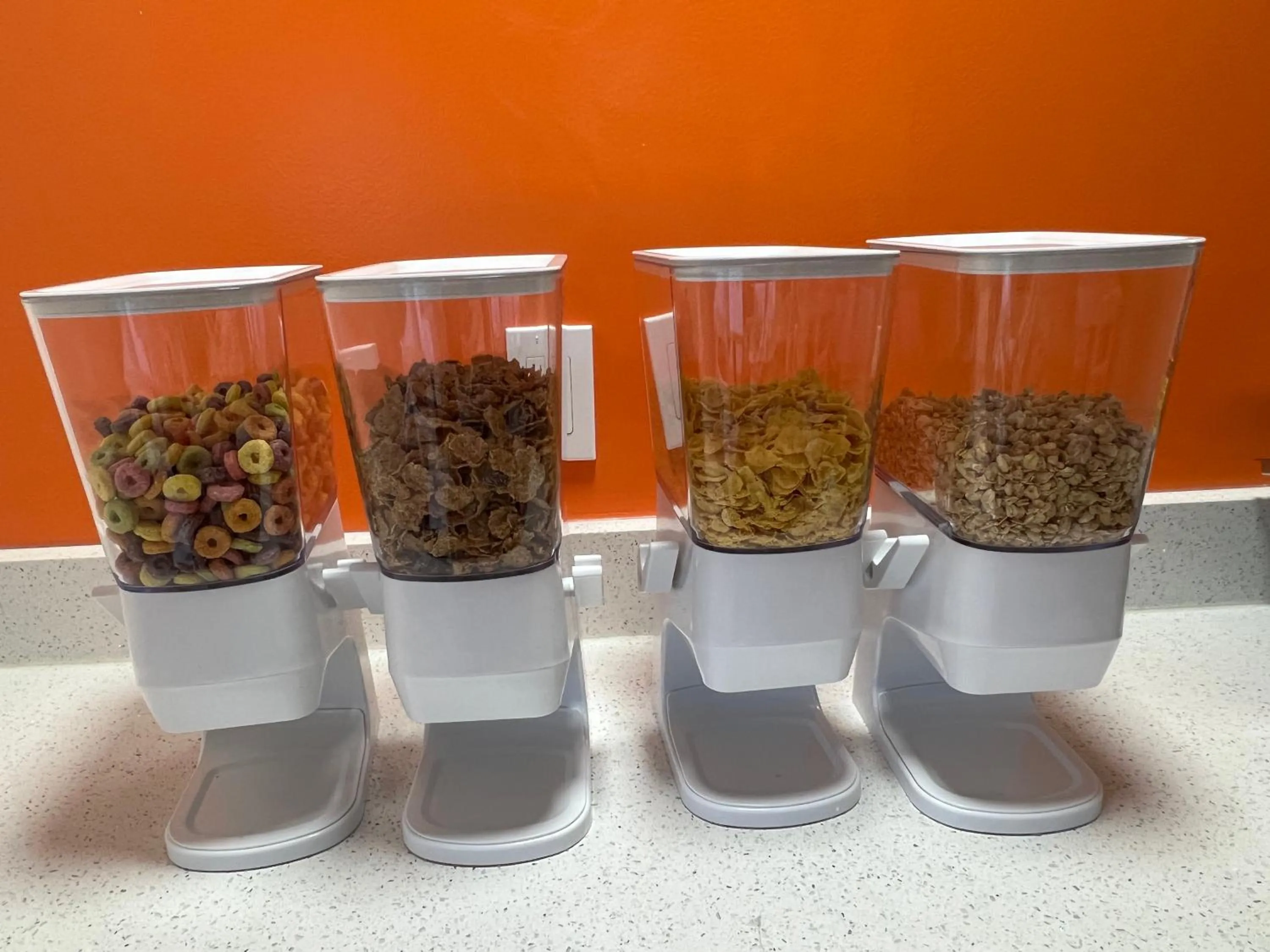 Breakfast in Tara Vista Inn