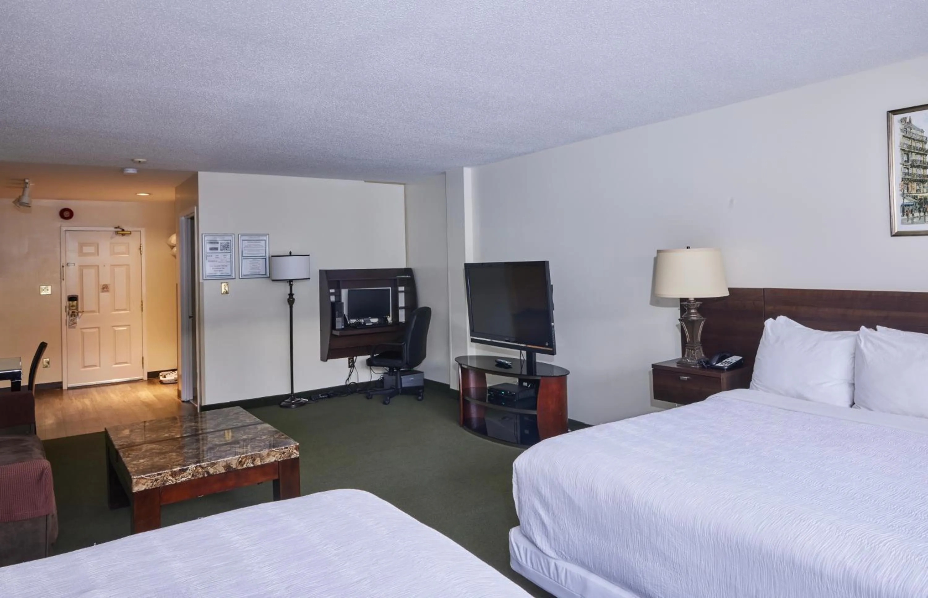 Bed in The Business Inn