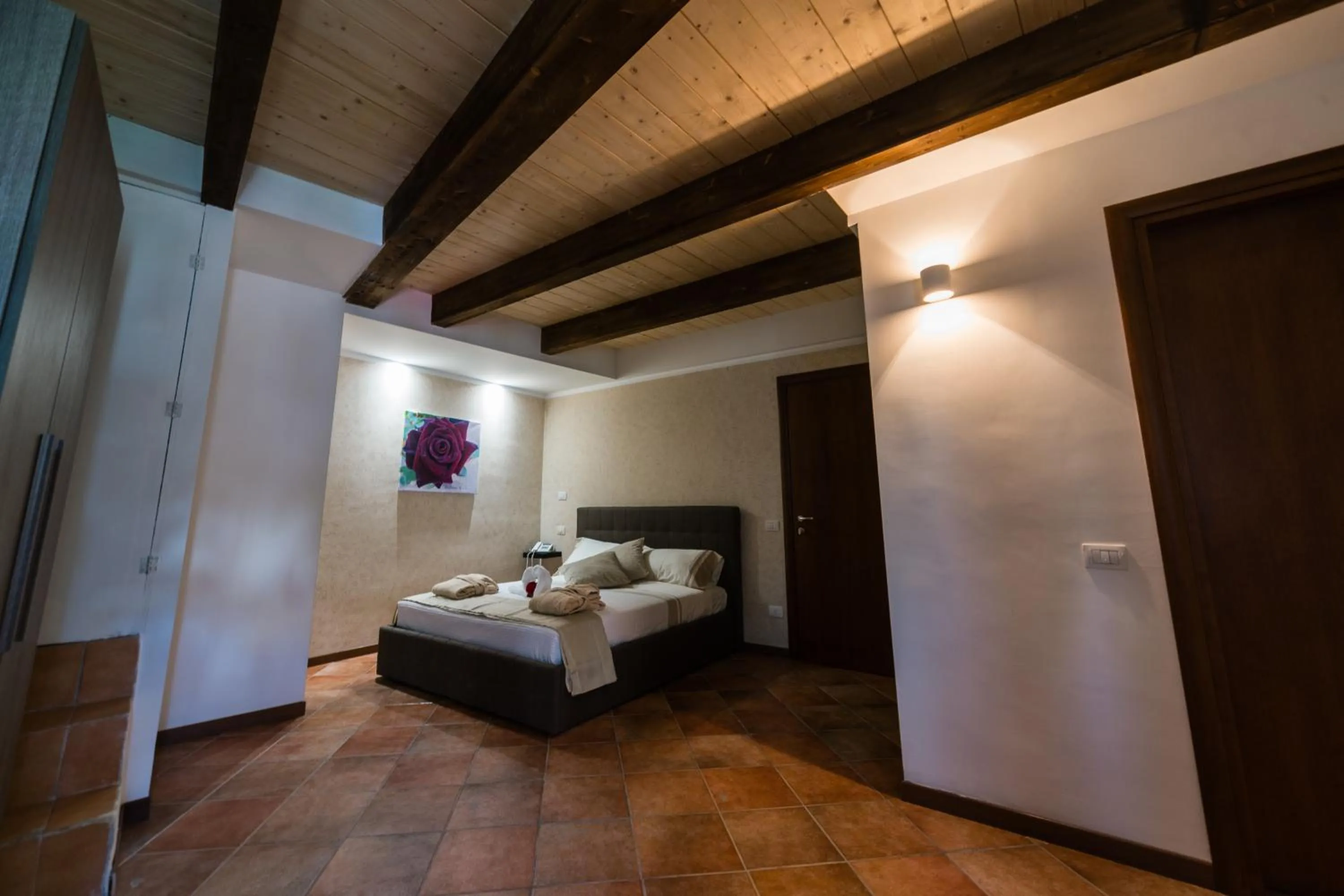 Bed in Le Undici Rose Hotel