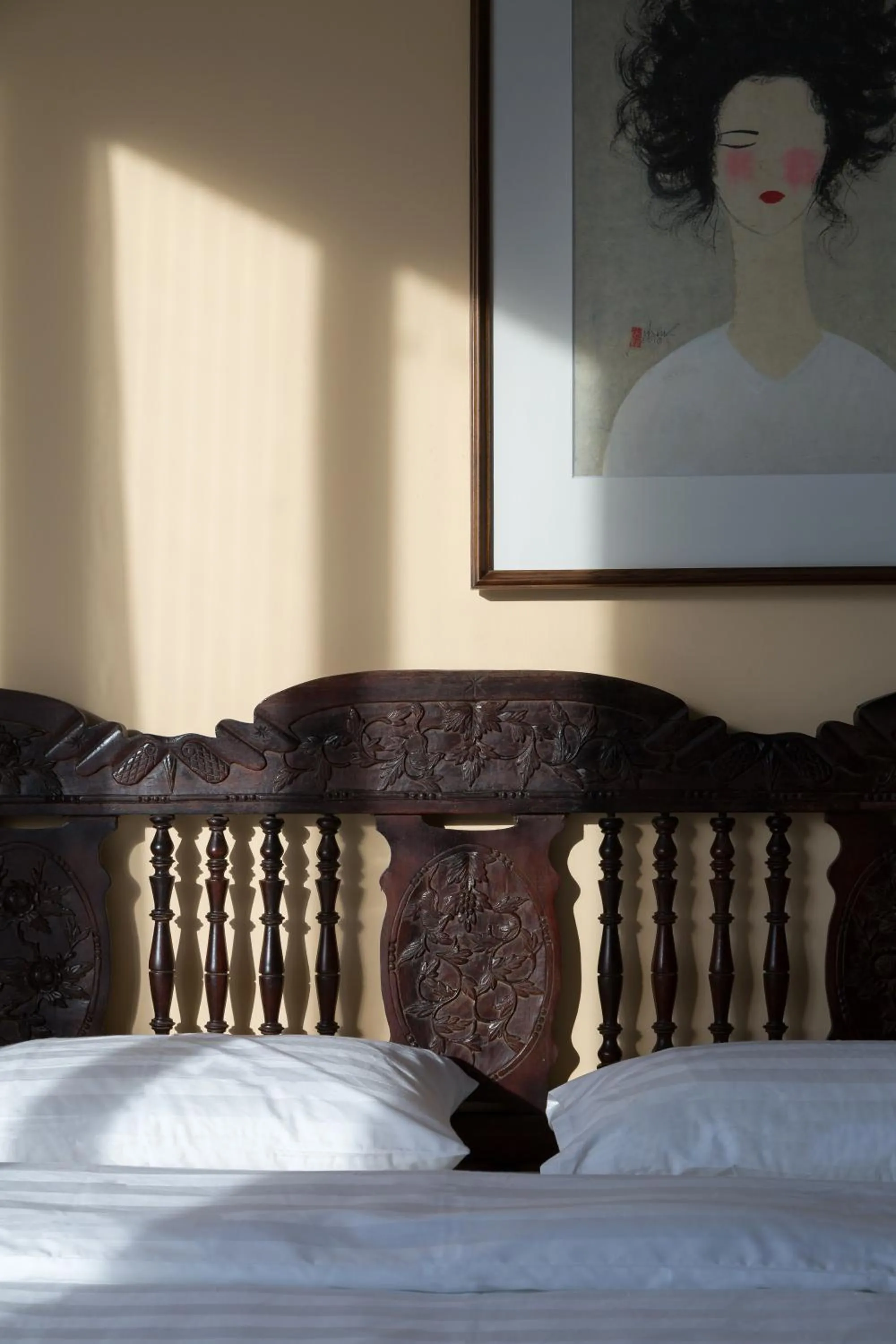 Bed in Centraltique Downtown - Bespoke Colonial House Near Hoan Kiem Lake