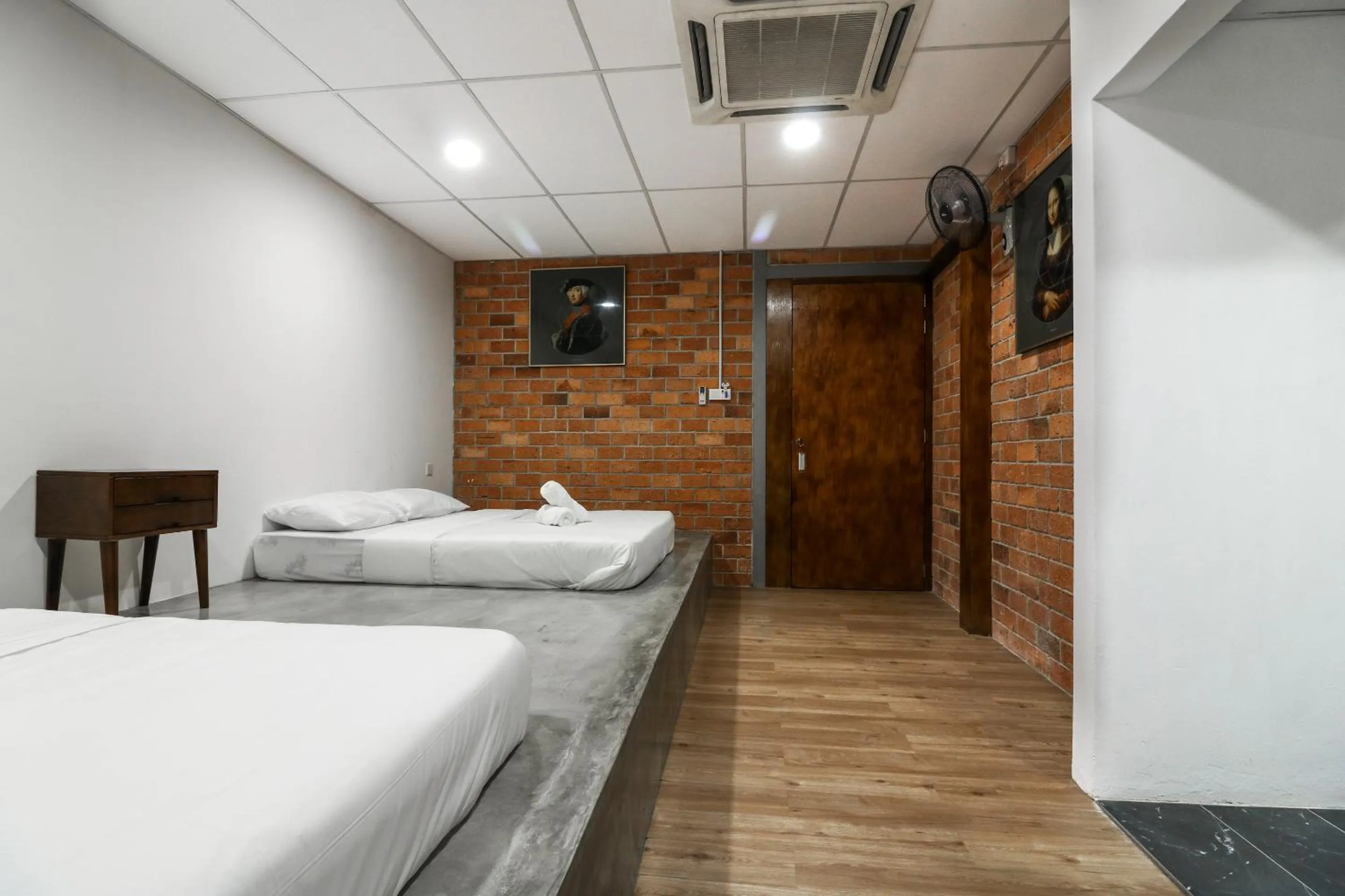 Bed in UrbanStay Industrial