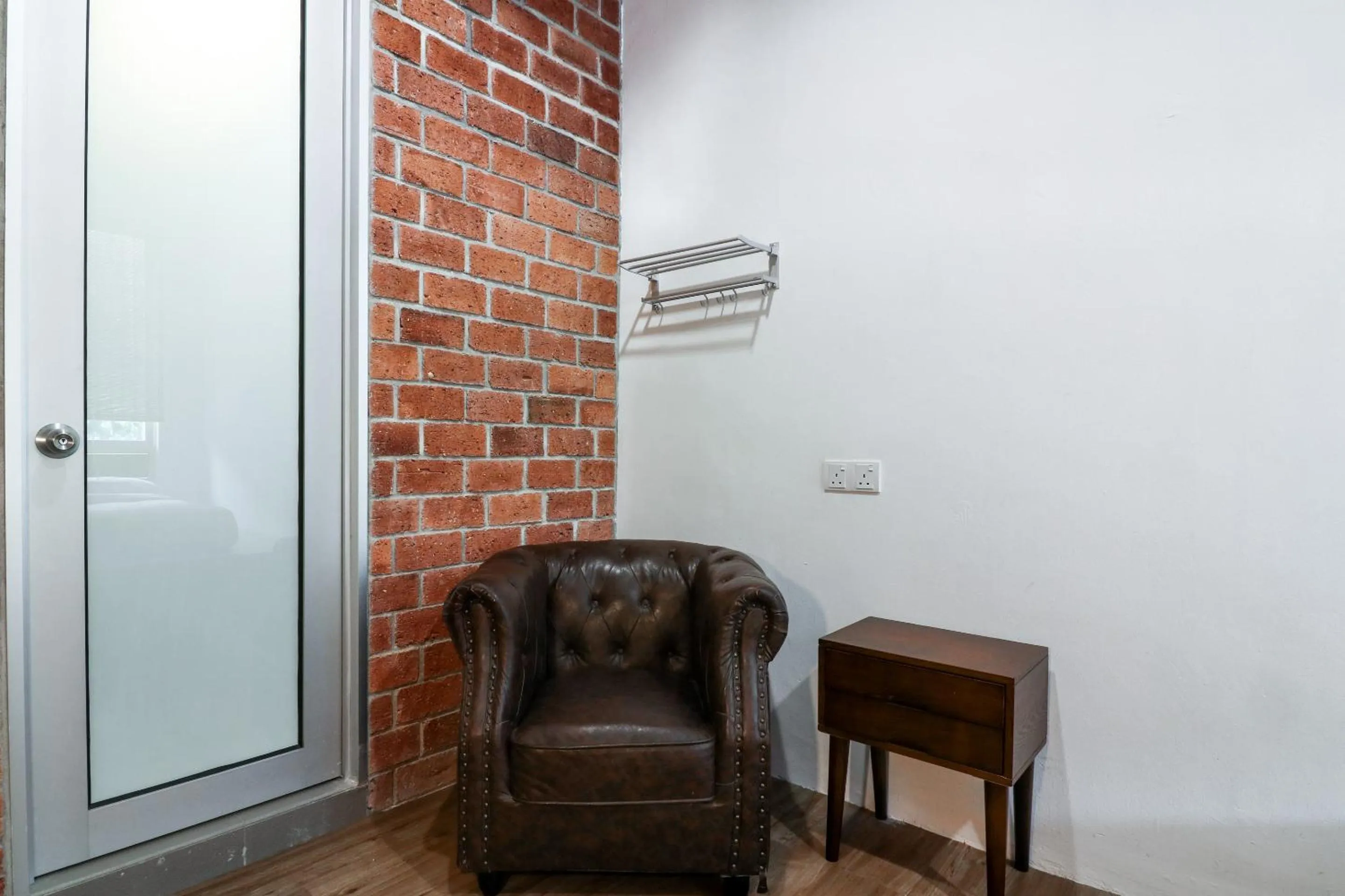 UrbanStay Industrial