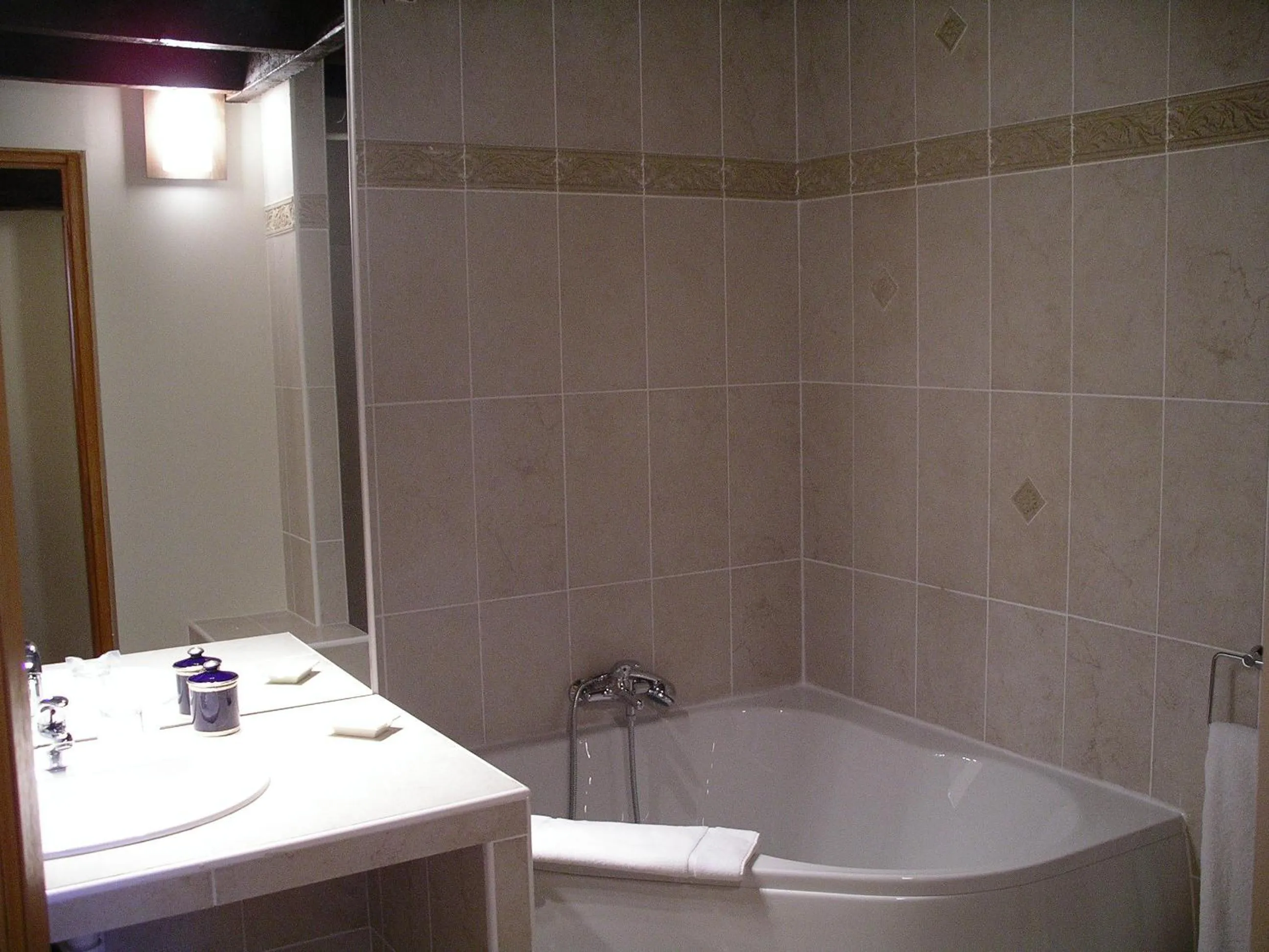 Bathroom in La Bergerie Du Cap