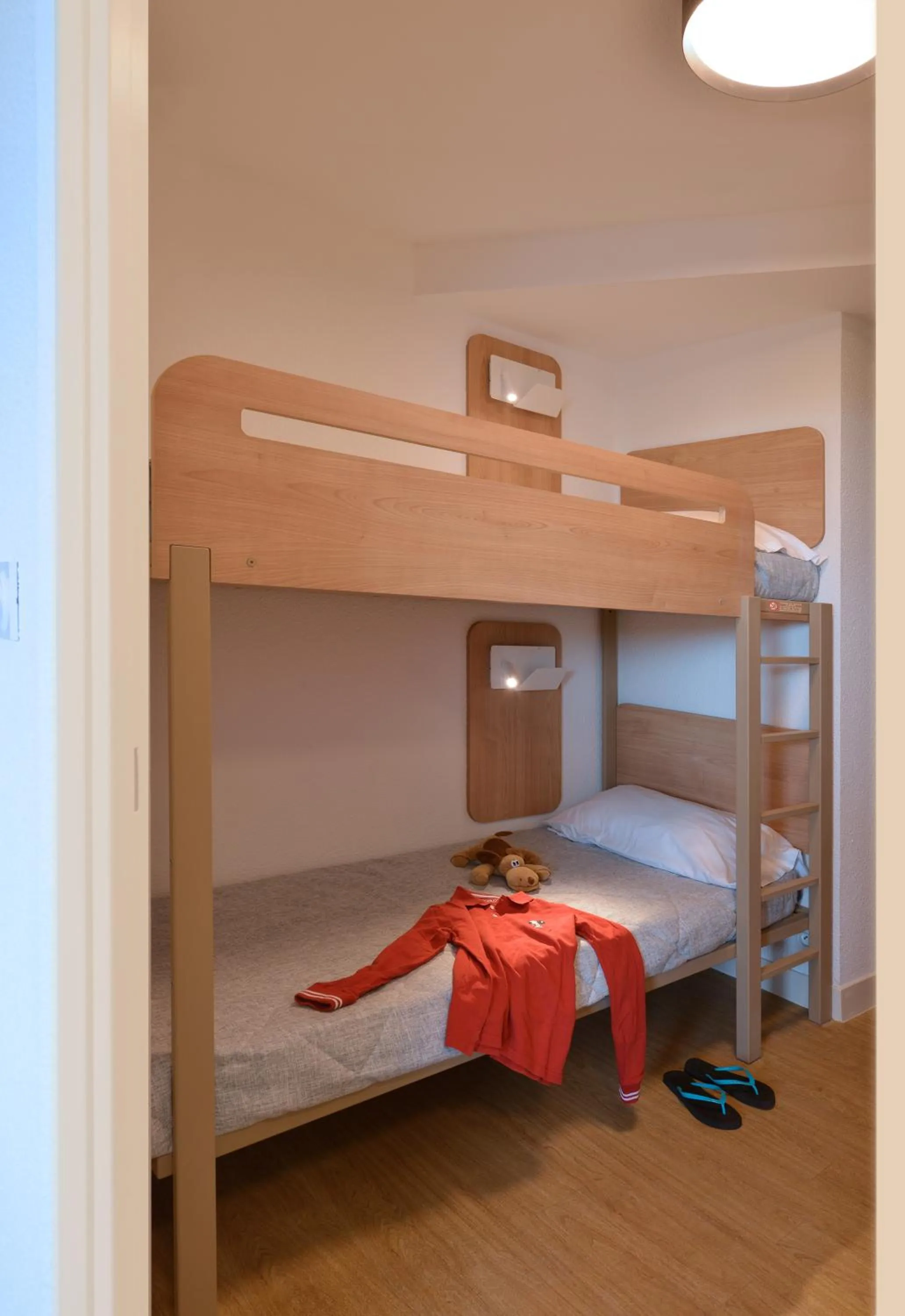 bunk bed, Bed in Residence Residéal Antibes