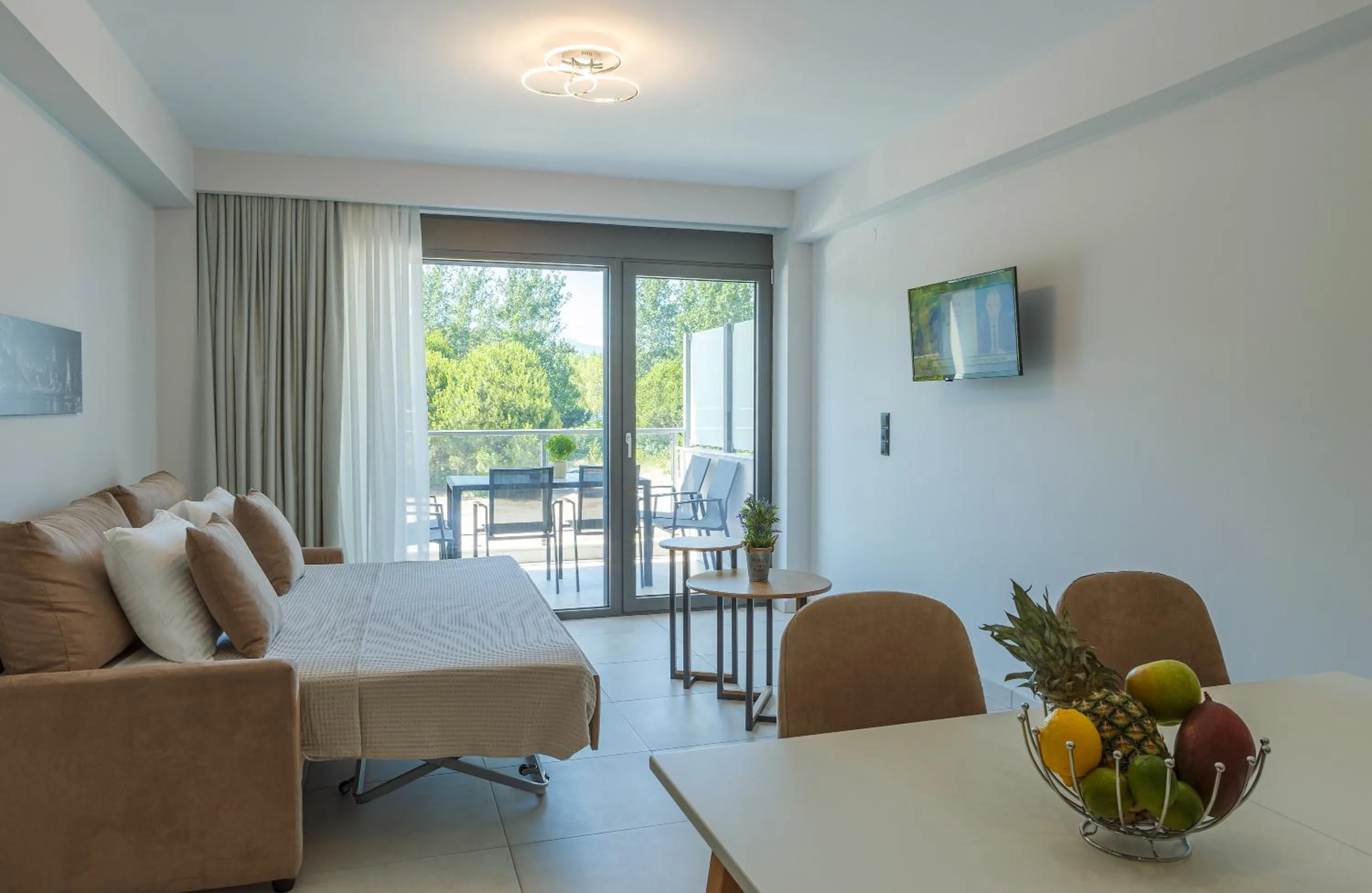 Kitchen or kitchenette in BISALTAE SEASIDE SUITES