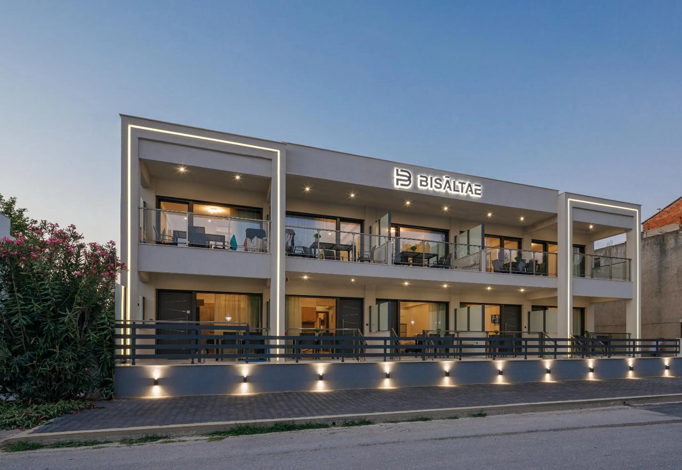 Facade/entrance in BISALTAE SEASIDE SUITES