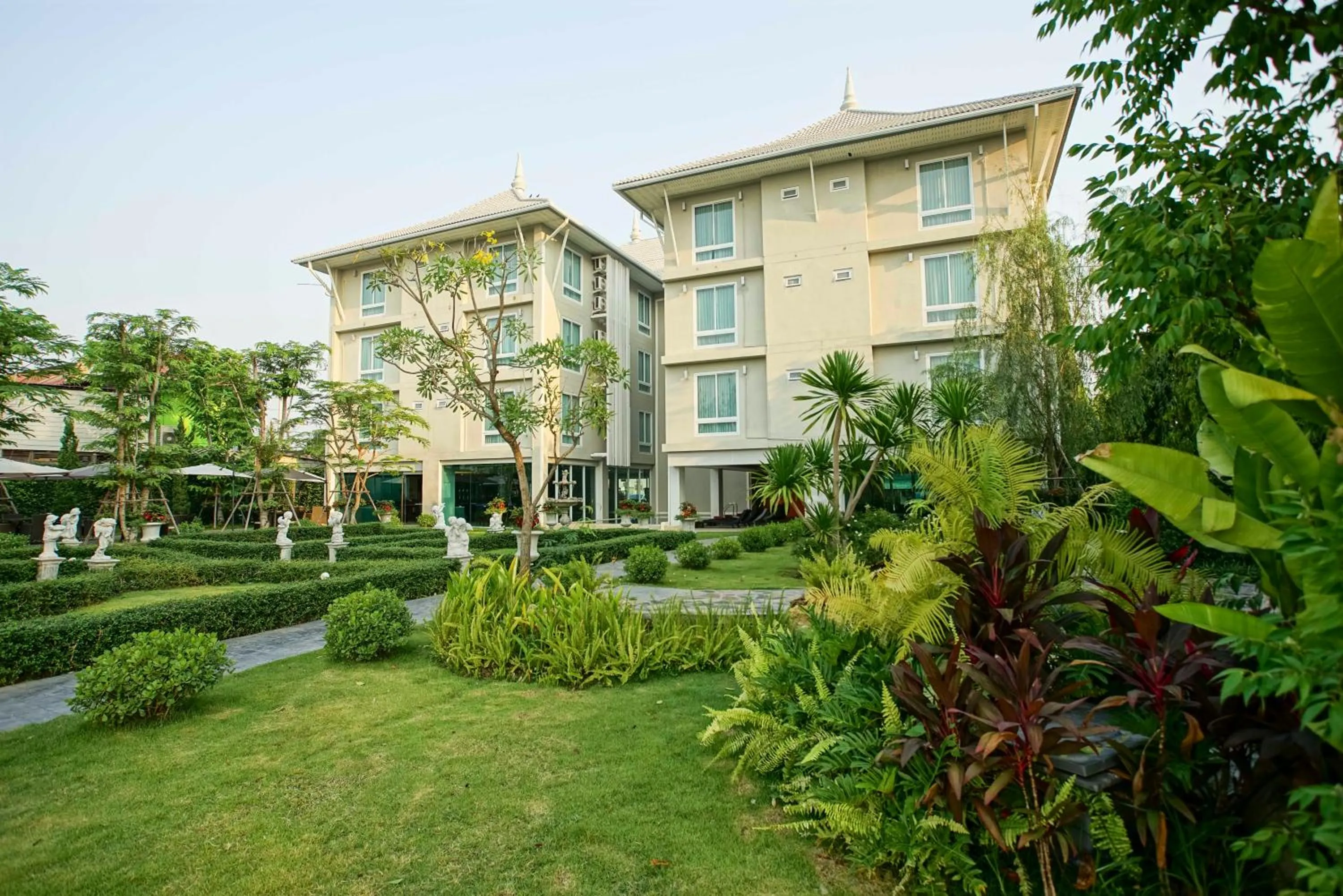 Property building in Nantra Chiangmai Riverfront Hotel