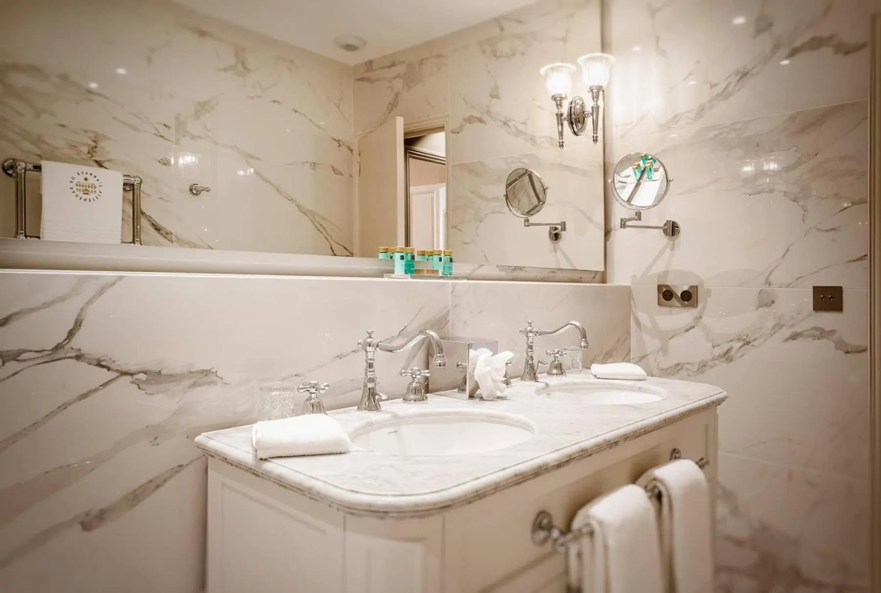 Bathroom in Abbaye De Villeneuve