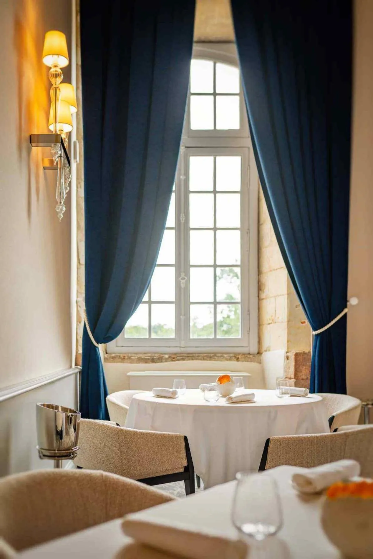 Restaurant/places to eat in Abbaye De Villeneuve