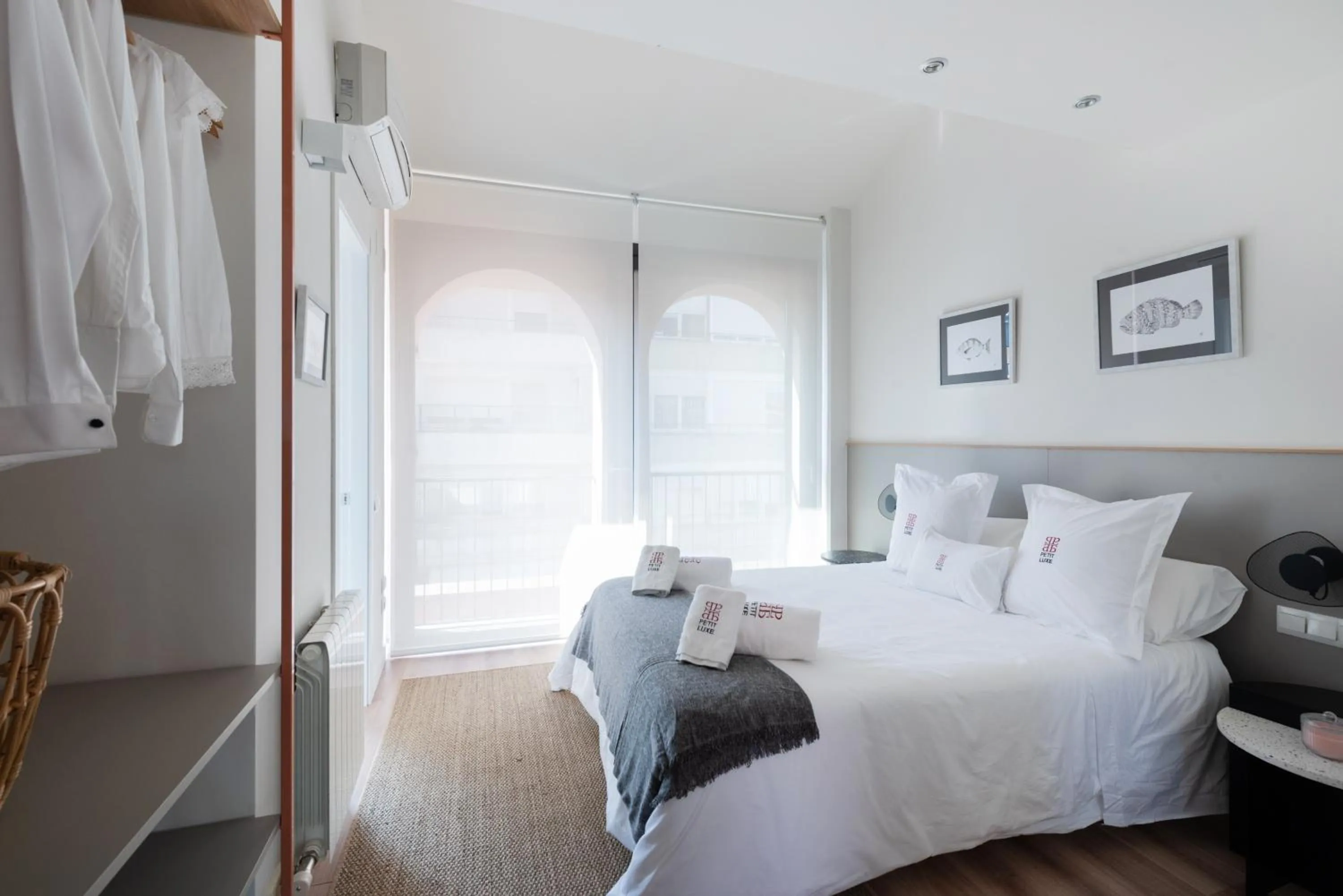 Bed in Petit Luxe Tobella Dreta