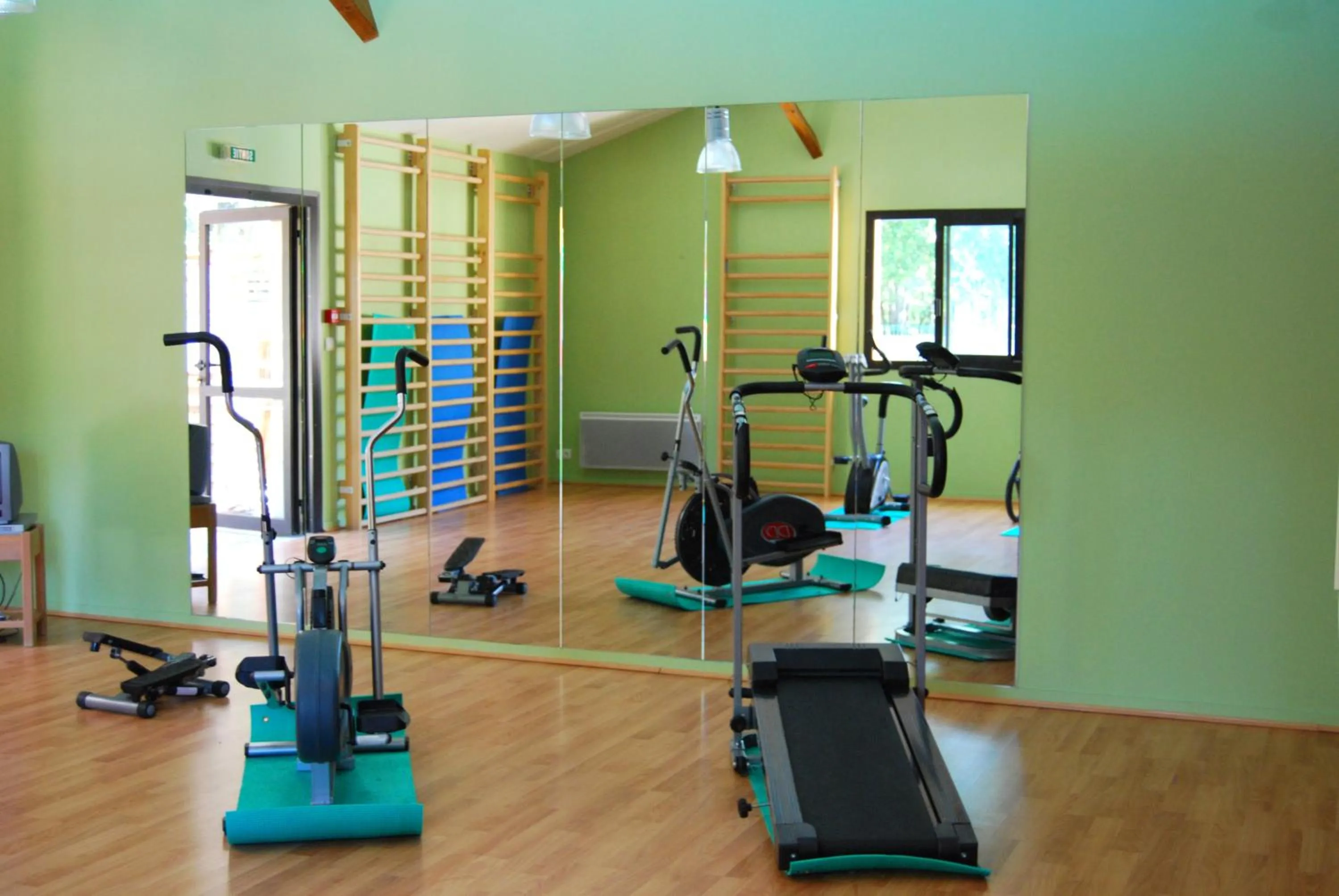 Spa and wellness centre/facilities in Lagrange Grand Bleu Vacances - Residence Les Ségalières