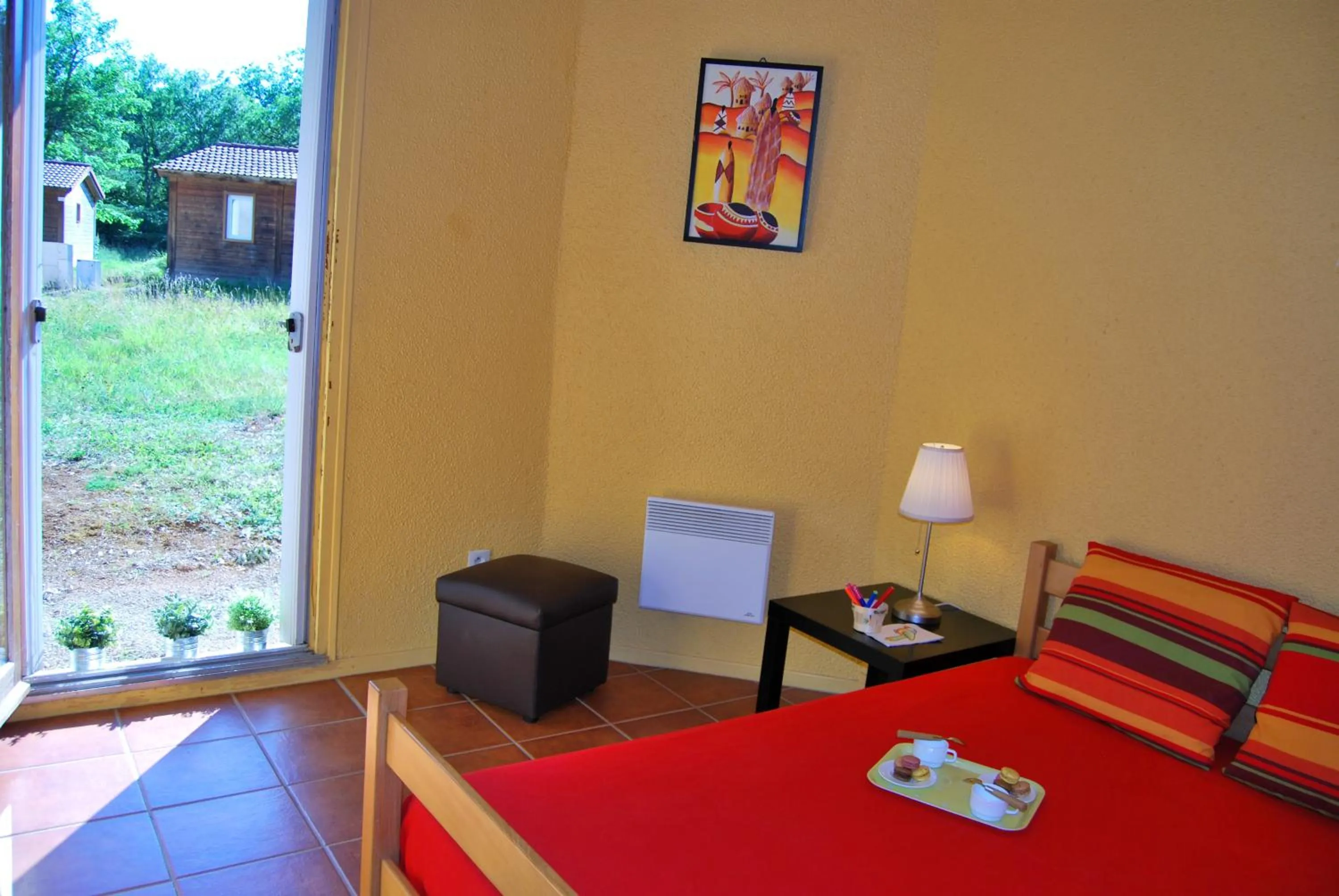 Bedroom, Bed in Lagrange Grand Bleu Vacances - Residence Les Ségalières