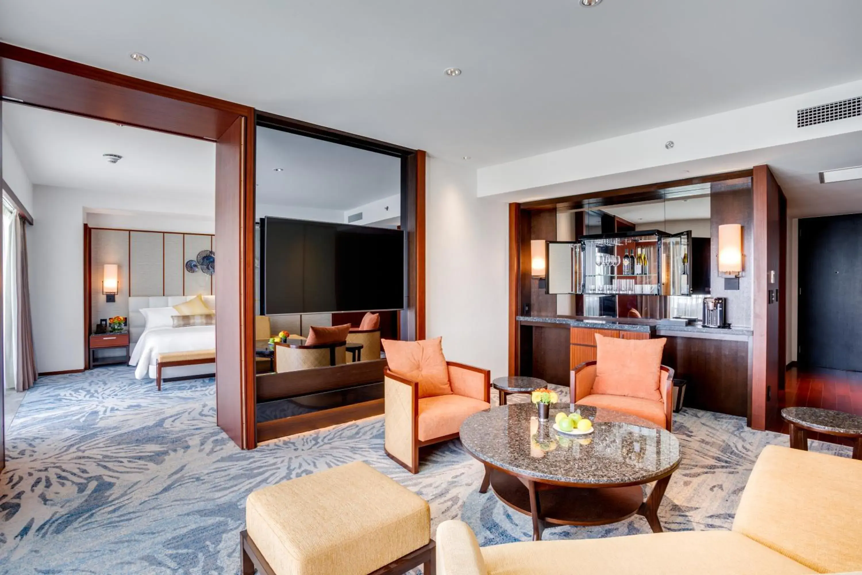 Camellia Suite with Club Lounge Access in The Tsubaki Tower Camellia Suite with Club Lounge Access in The Tsubaki Tower