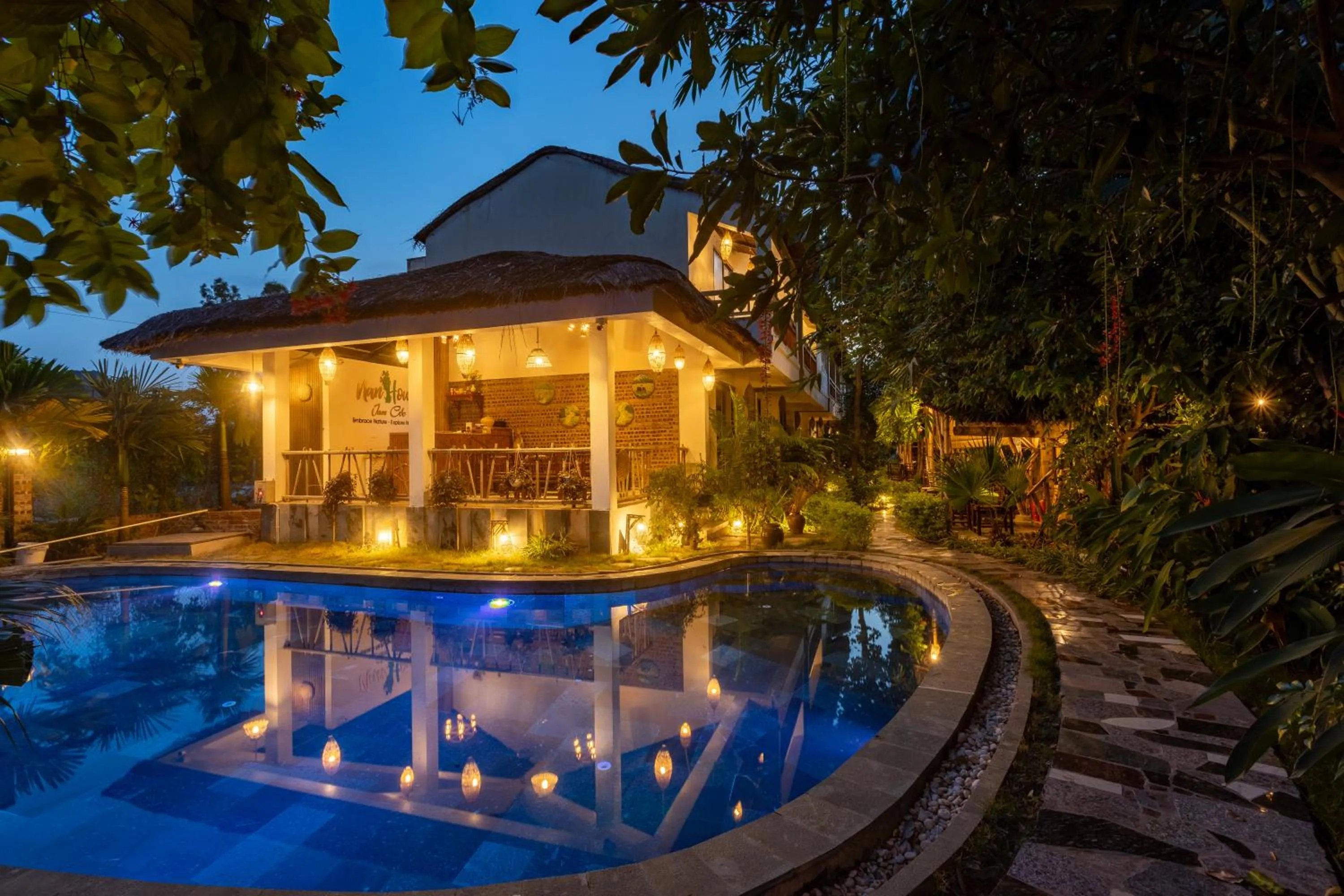 Swimming pool in Nan House - Tam Coc