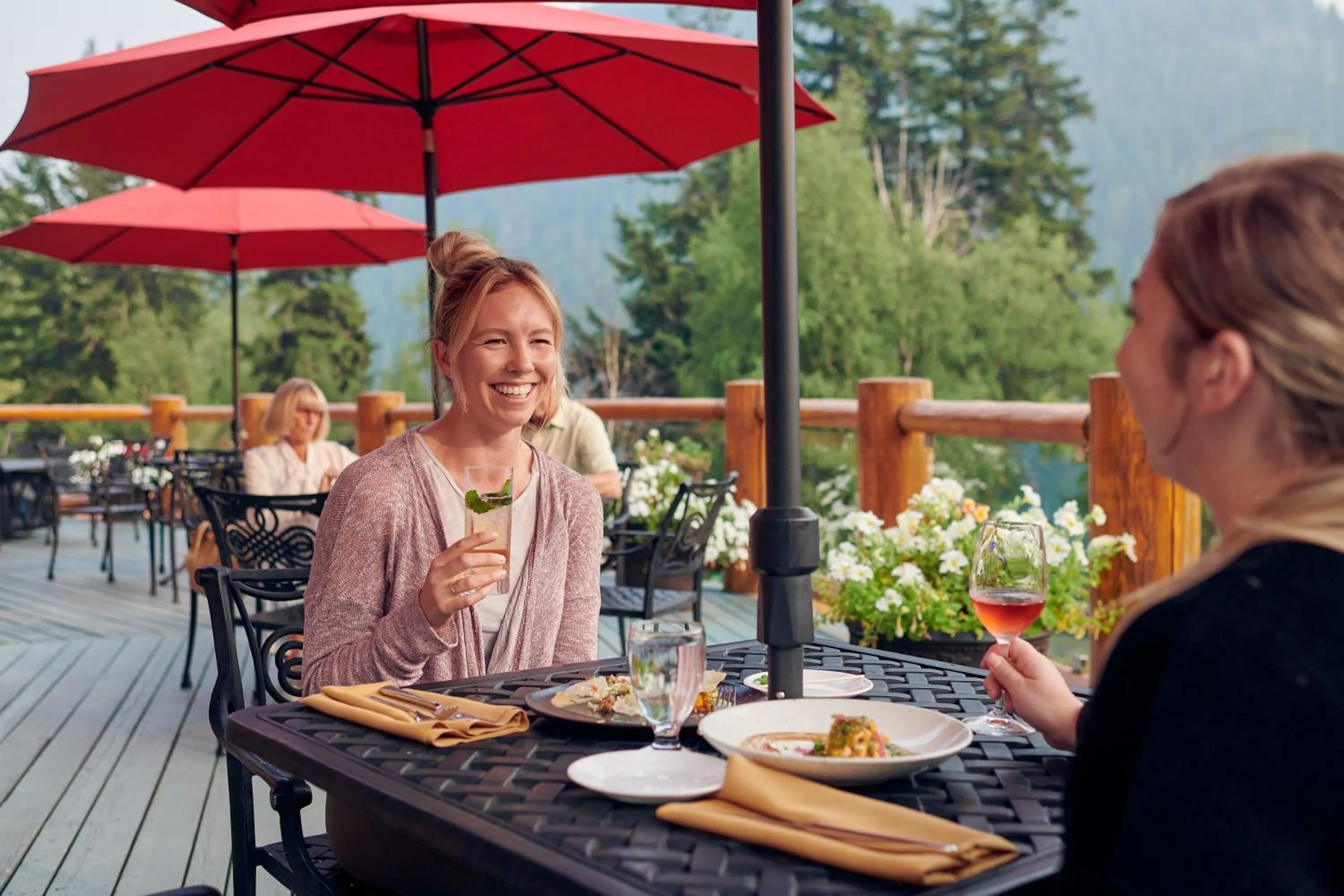 Tyax Lodge & Heliskiing