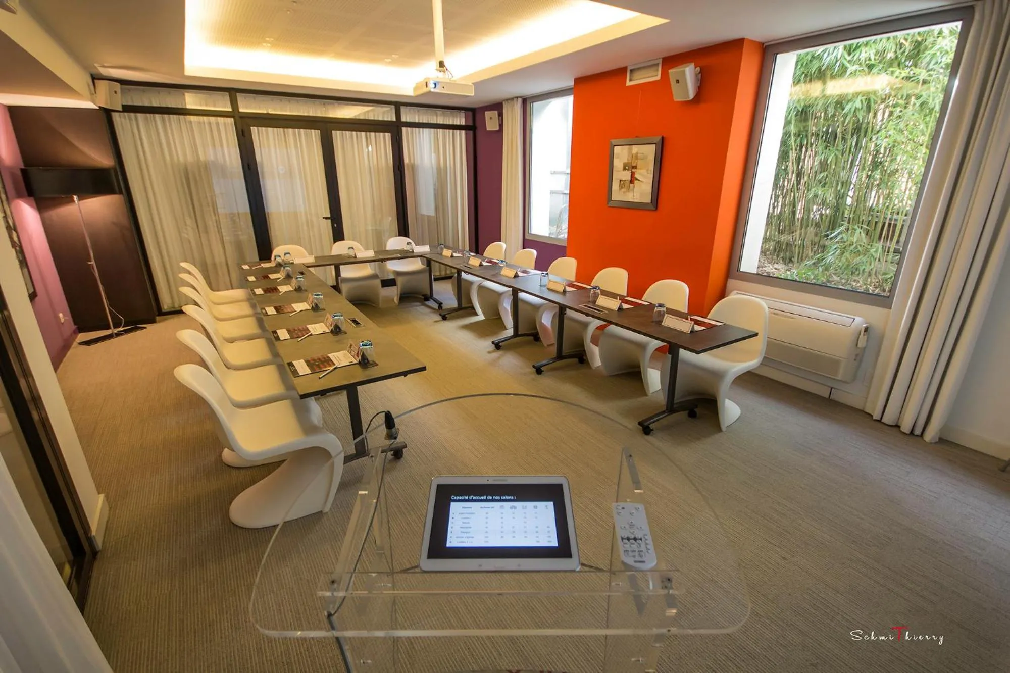 Business facilities in Le Rex Hôtel