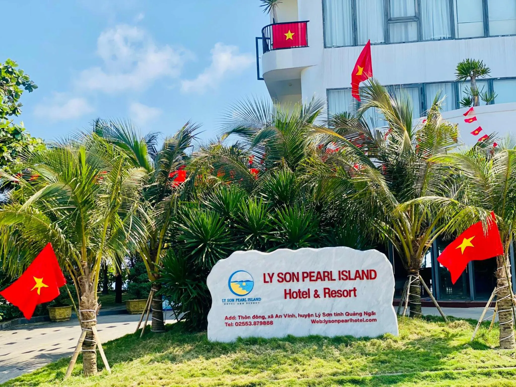 Ly Son Pearl Island Hotel & Resort