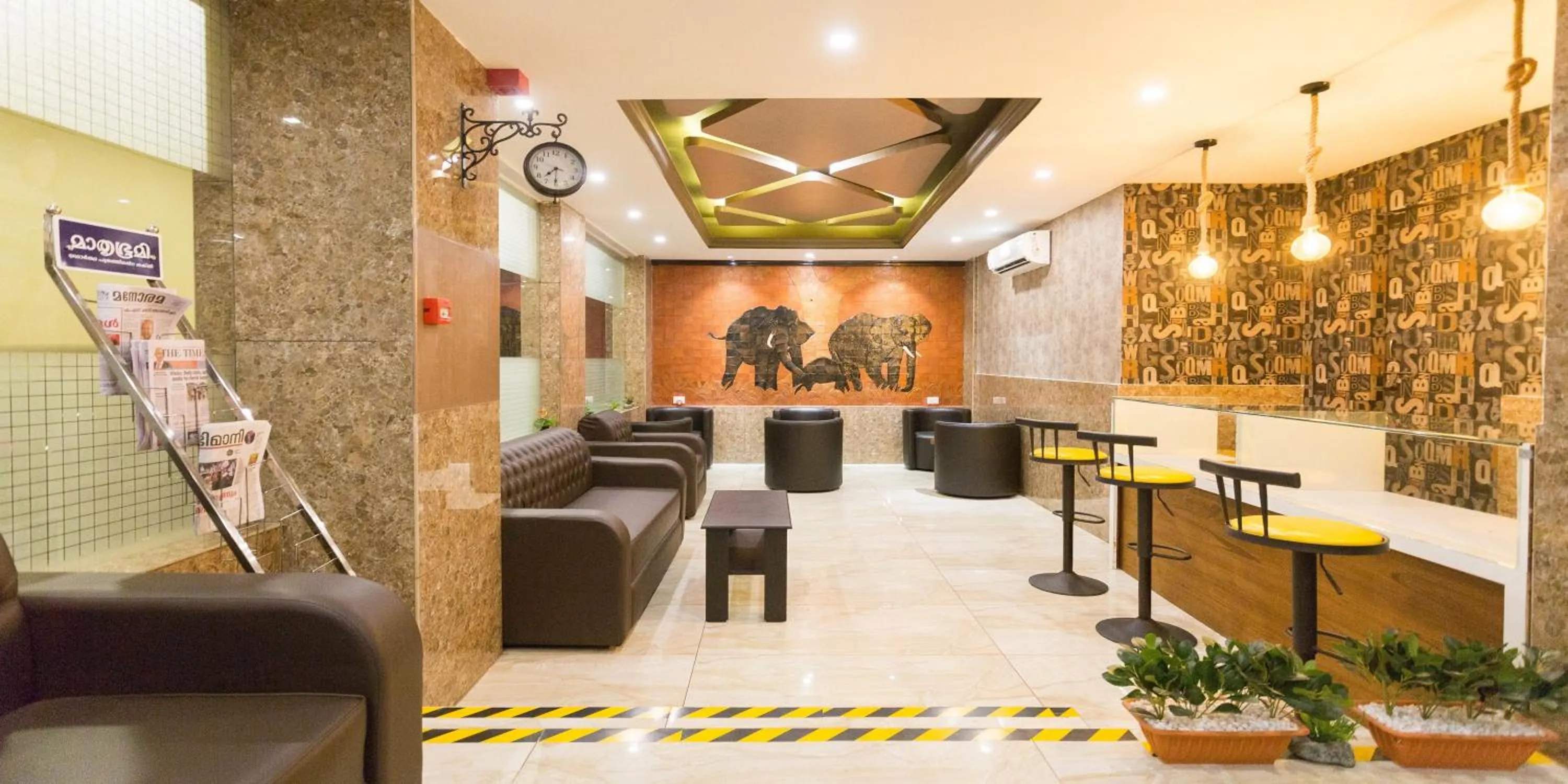 Lobby or reception in Nextel Inn, Calicut