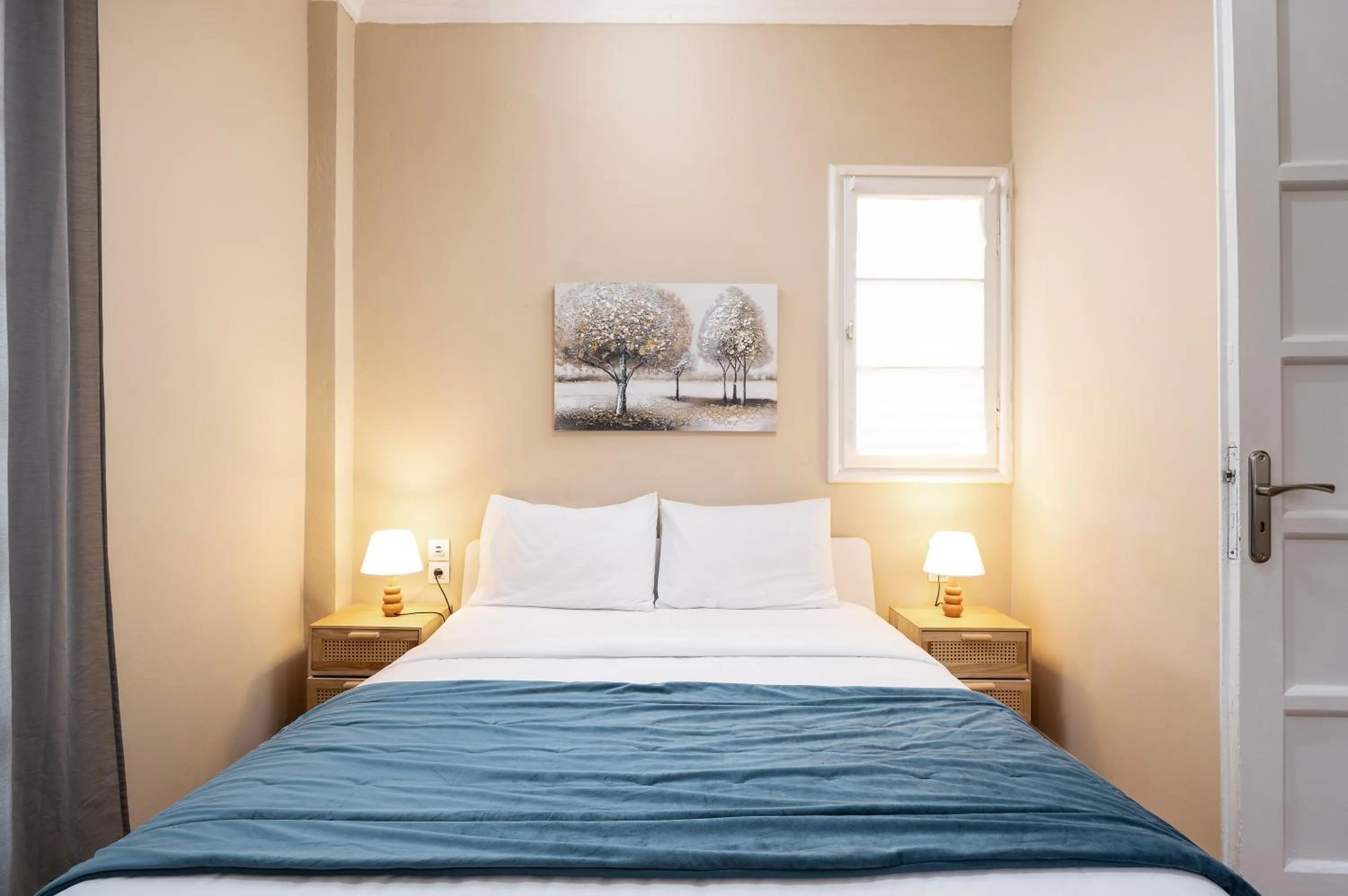 Bed in Houseloft White Tower Collection