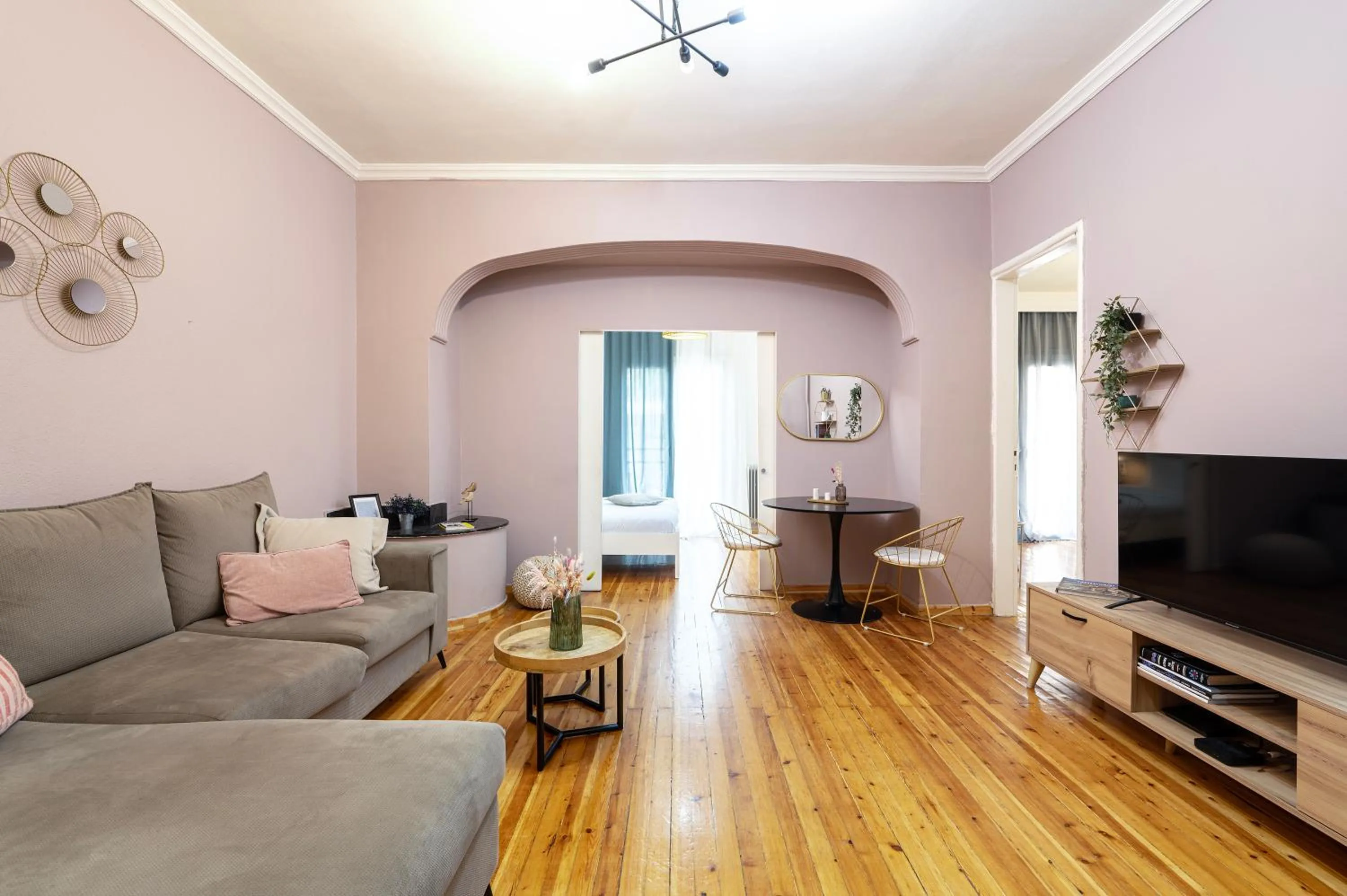 TV and multimedia in Houseloft White Tower Collection